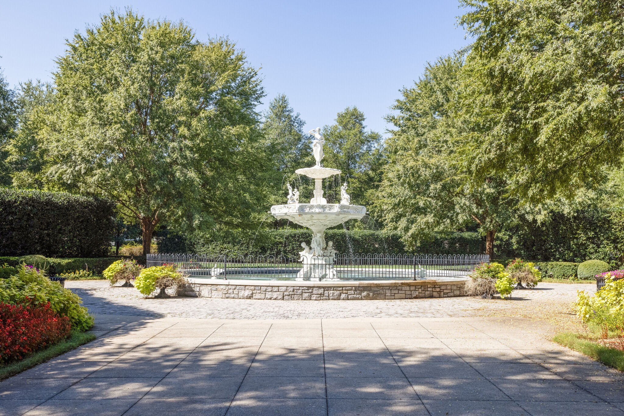 345 Byron Way