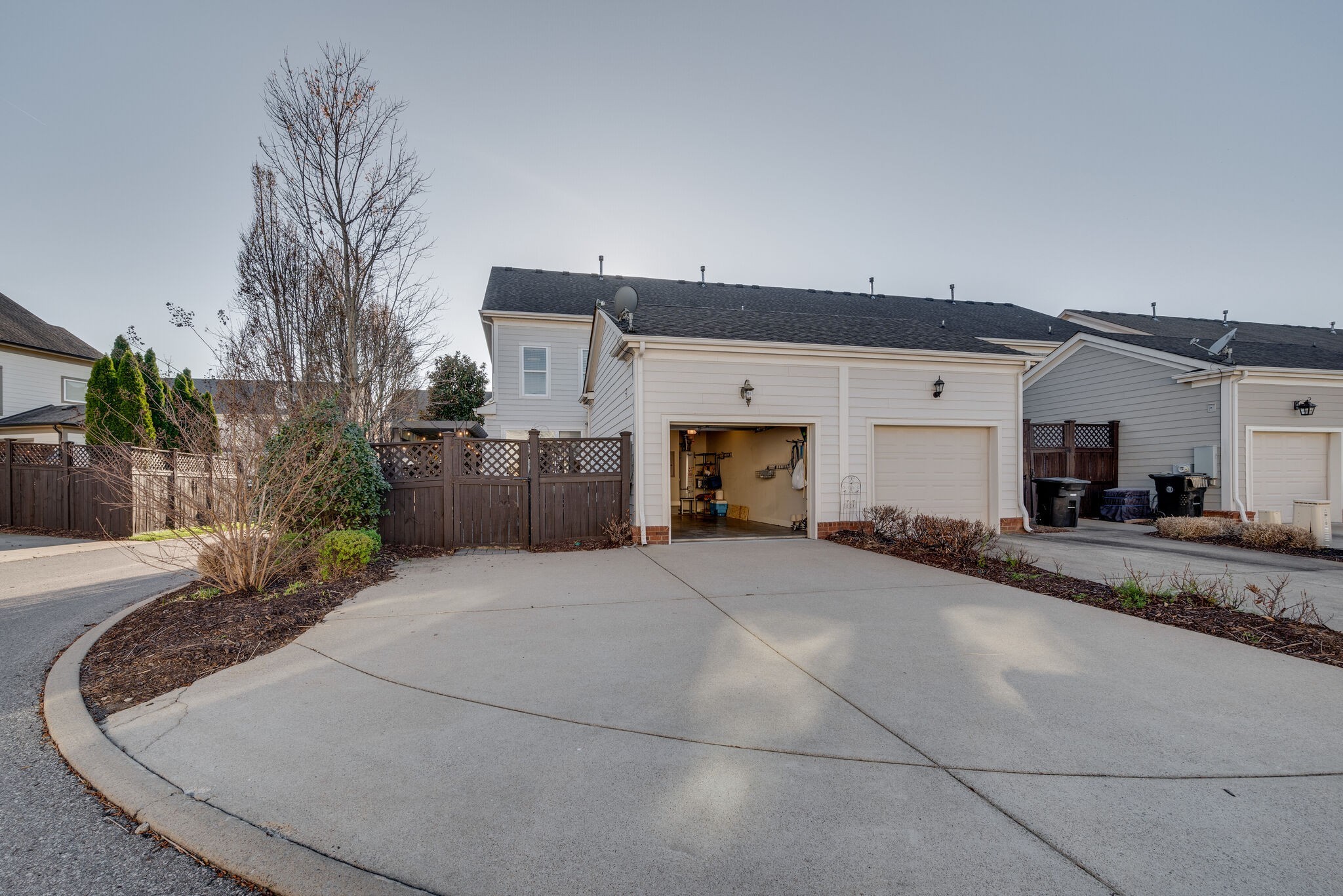 345 Byron Way