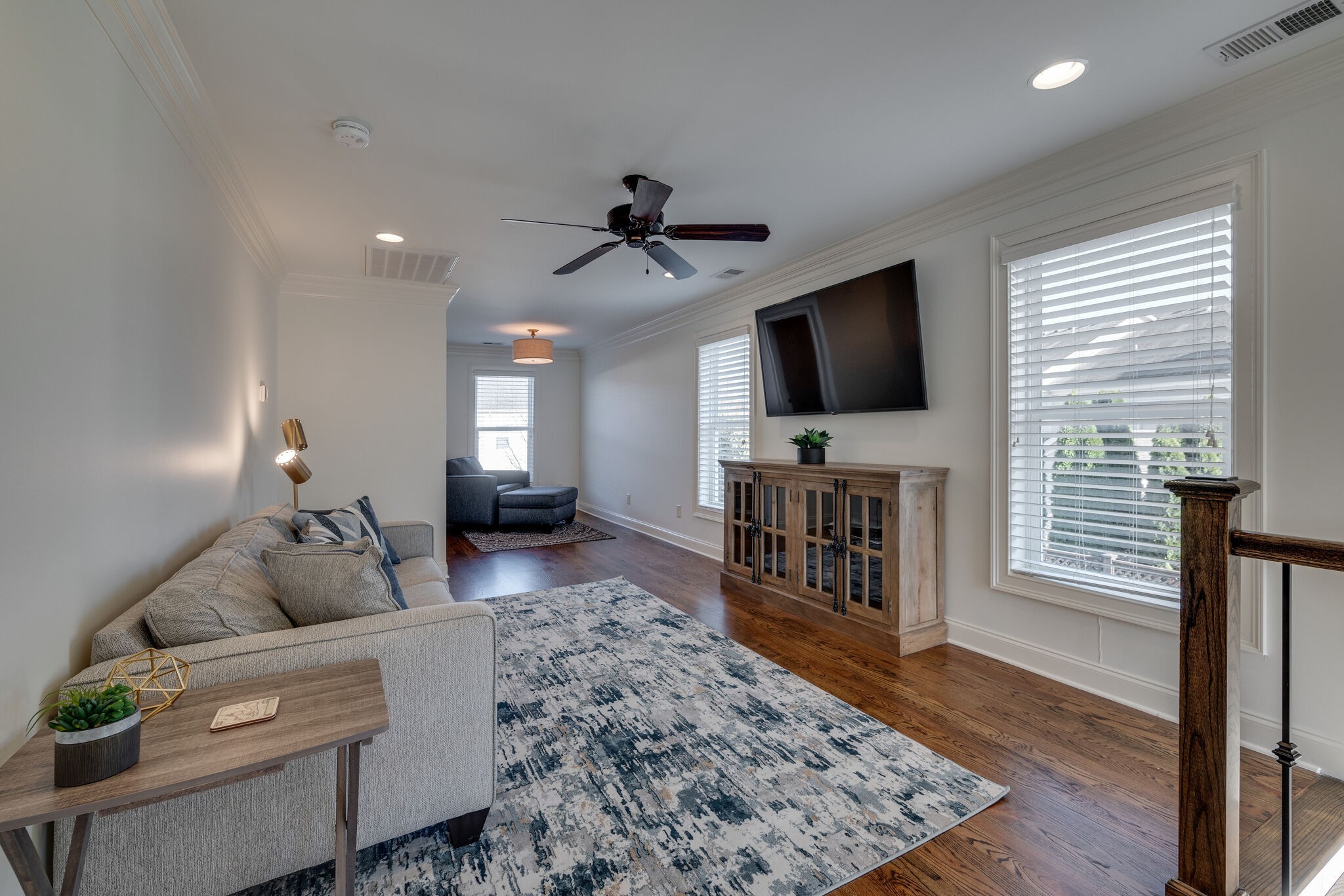 345 Byron Way