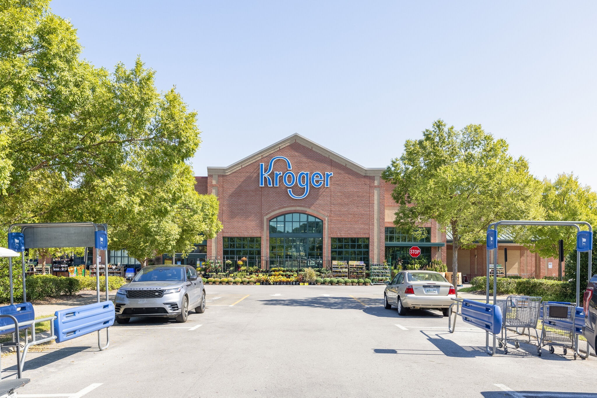 345 Byron Way