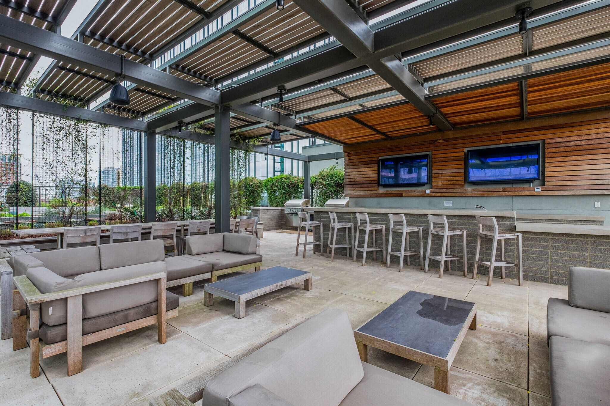 1212 Laurel St Unit: 1211