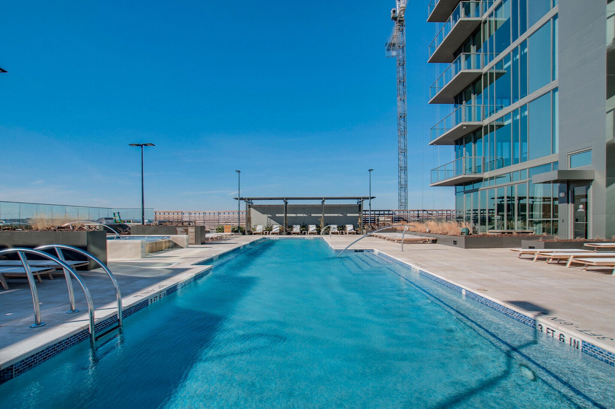 1212 Laurel St Unit: 1211