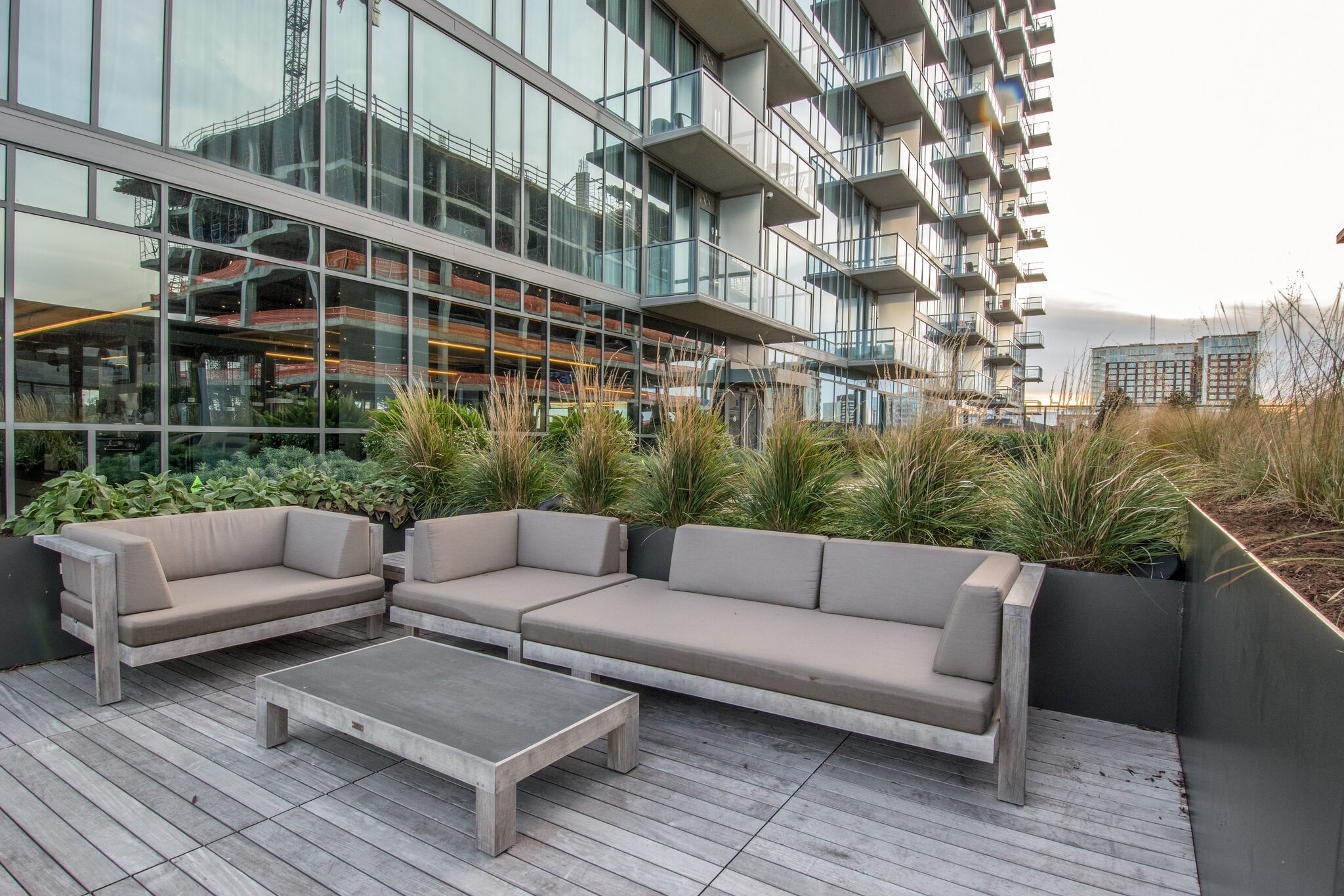 1212 Laurel St Unit: 1211