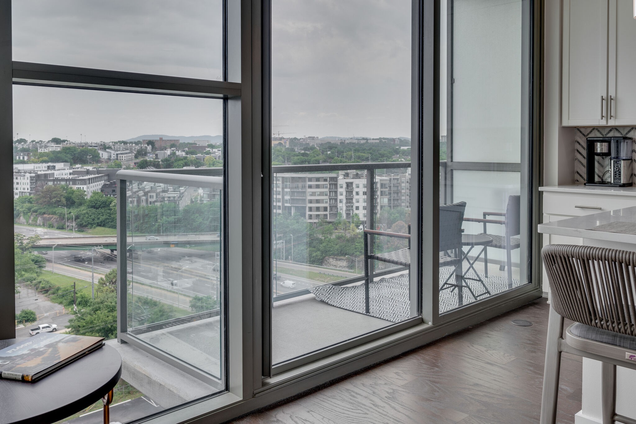 1212 Laurel St Unit: 1211