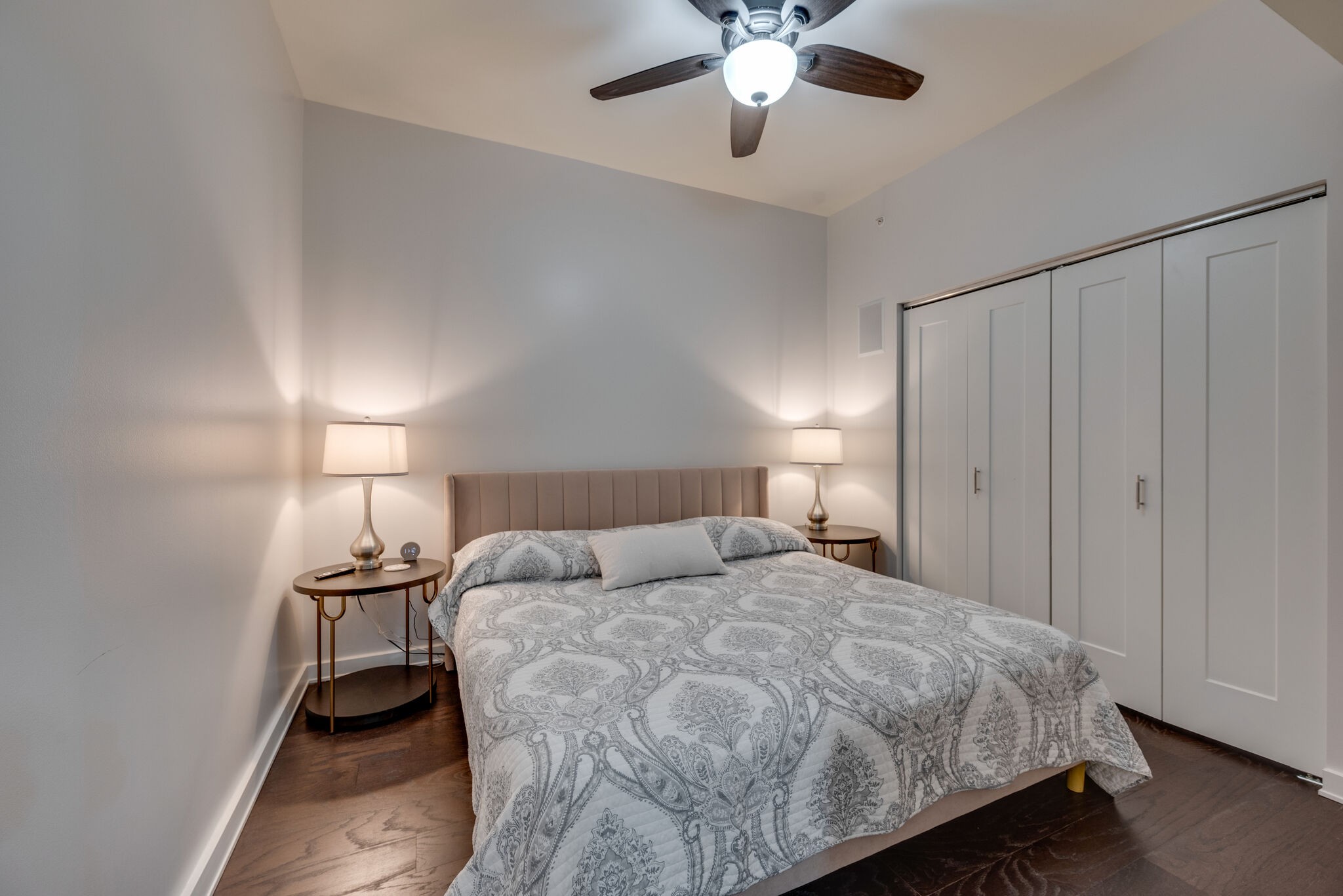 1212 Laurel St Unit: 1211