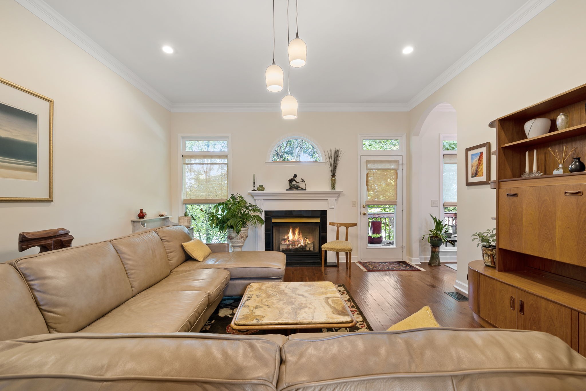 404 Rivercrest Ct