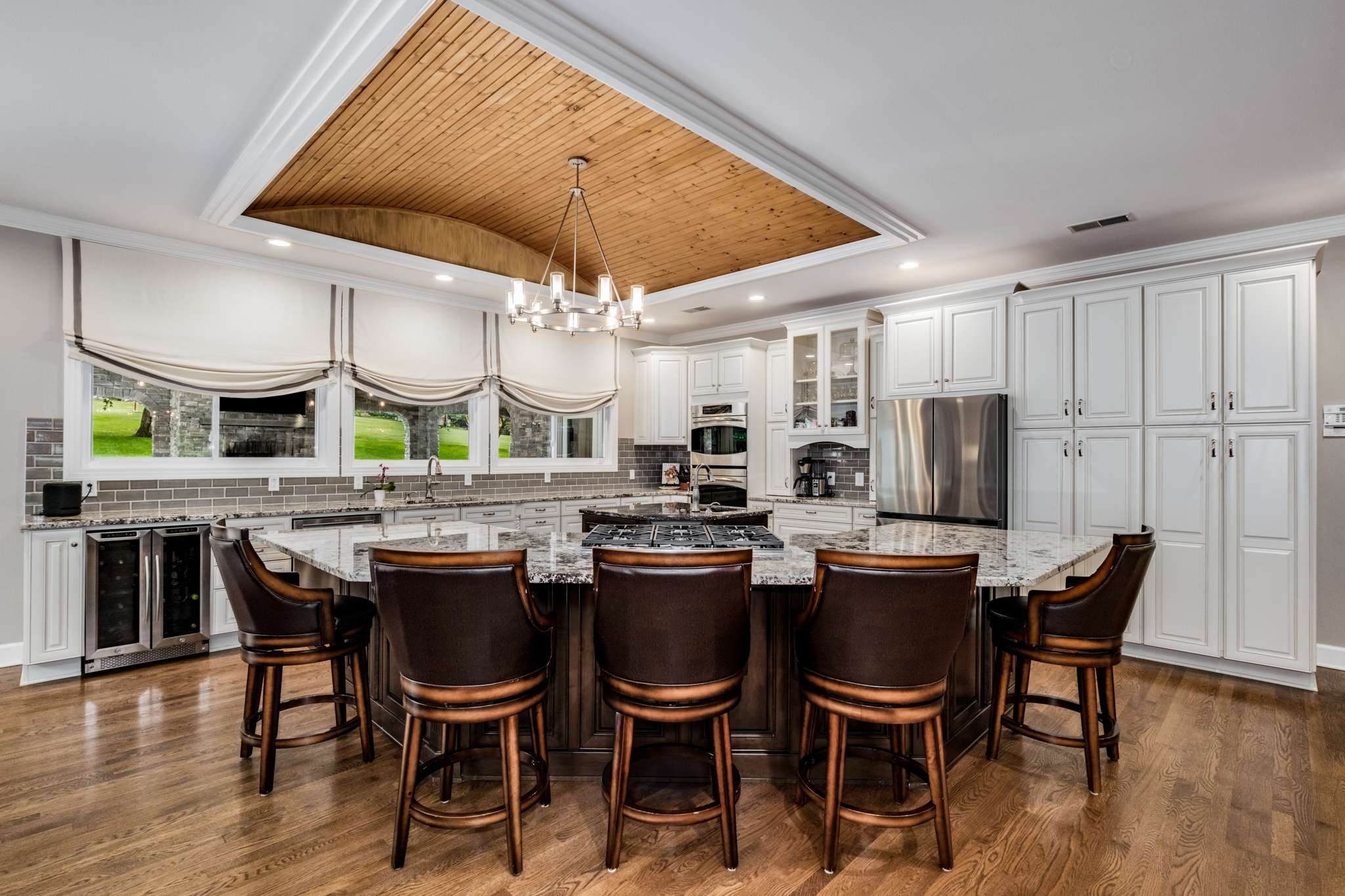 5924 Robert E Lee Dr