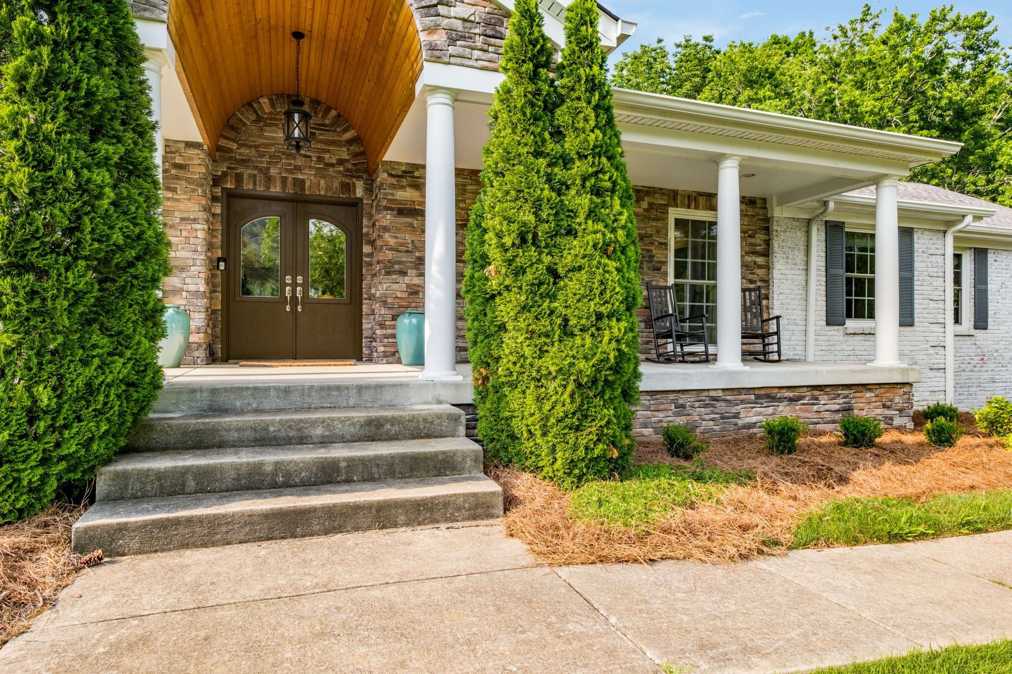 5924 Robert E Lee Dr