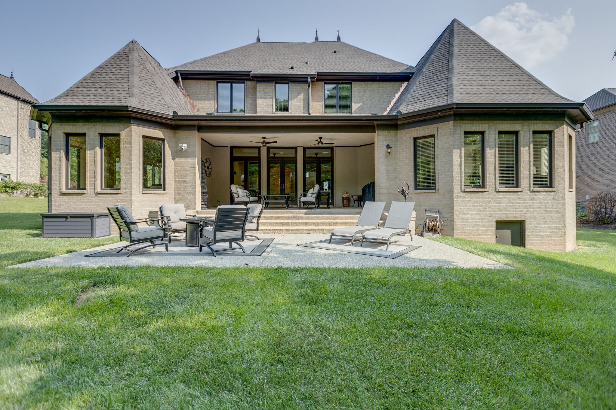 1615 Valle Verde Dr