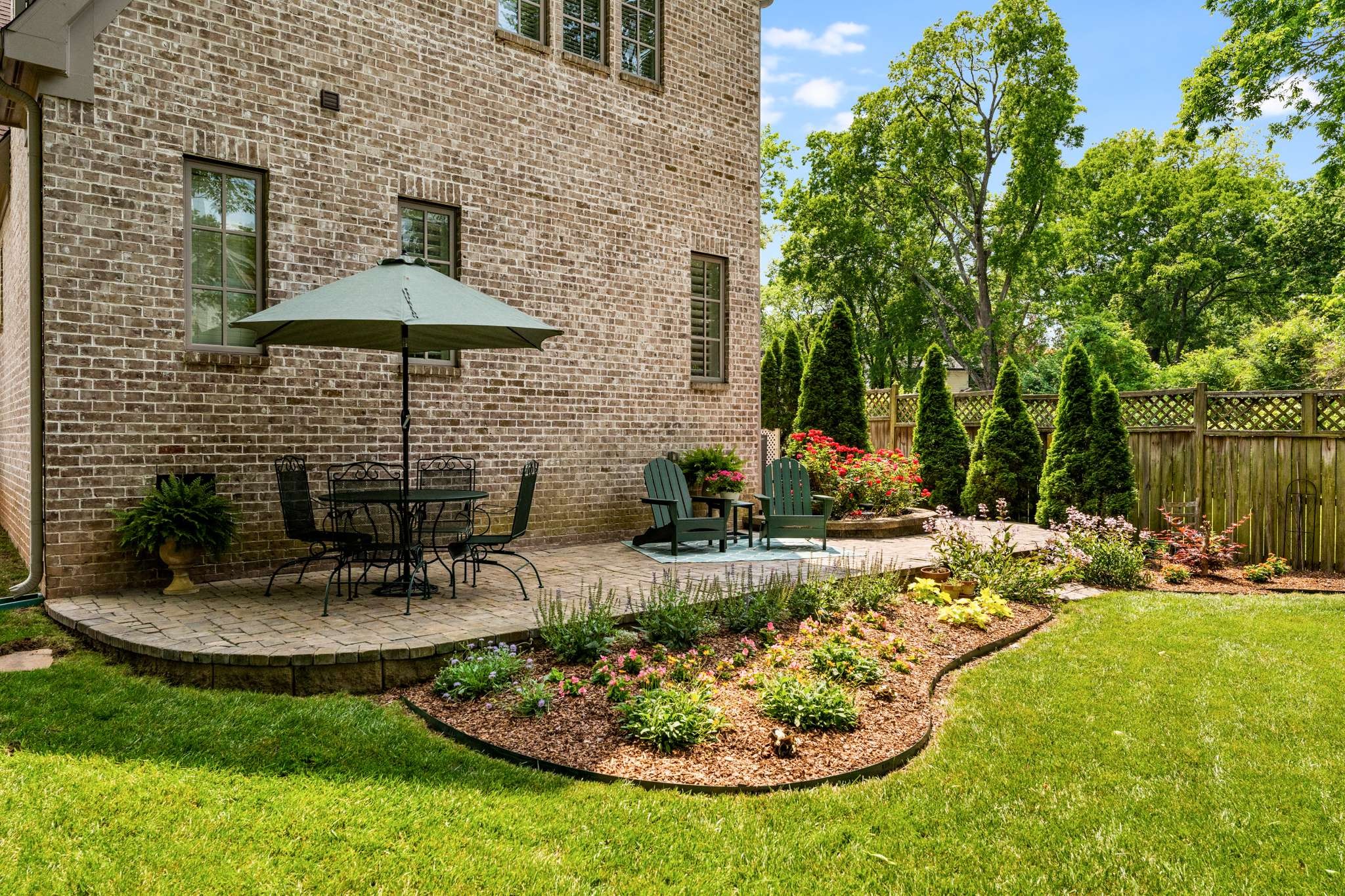202B Woodmont Cir