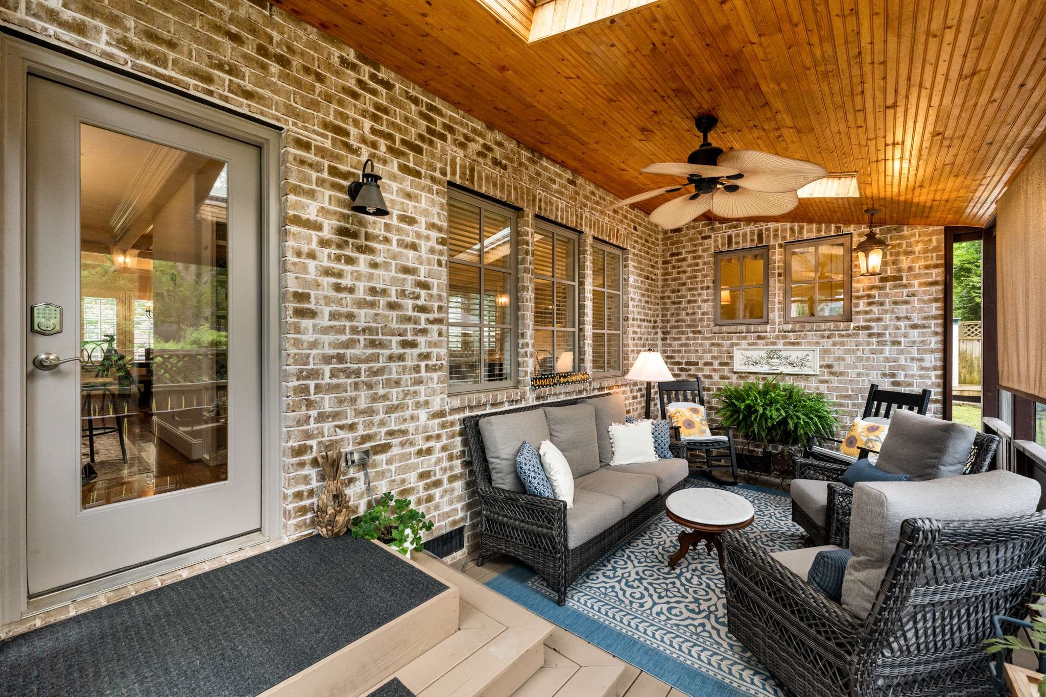 202B Woodmont Cir