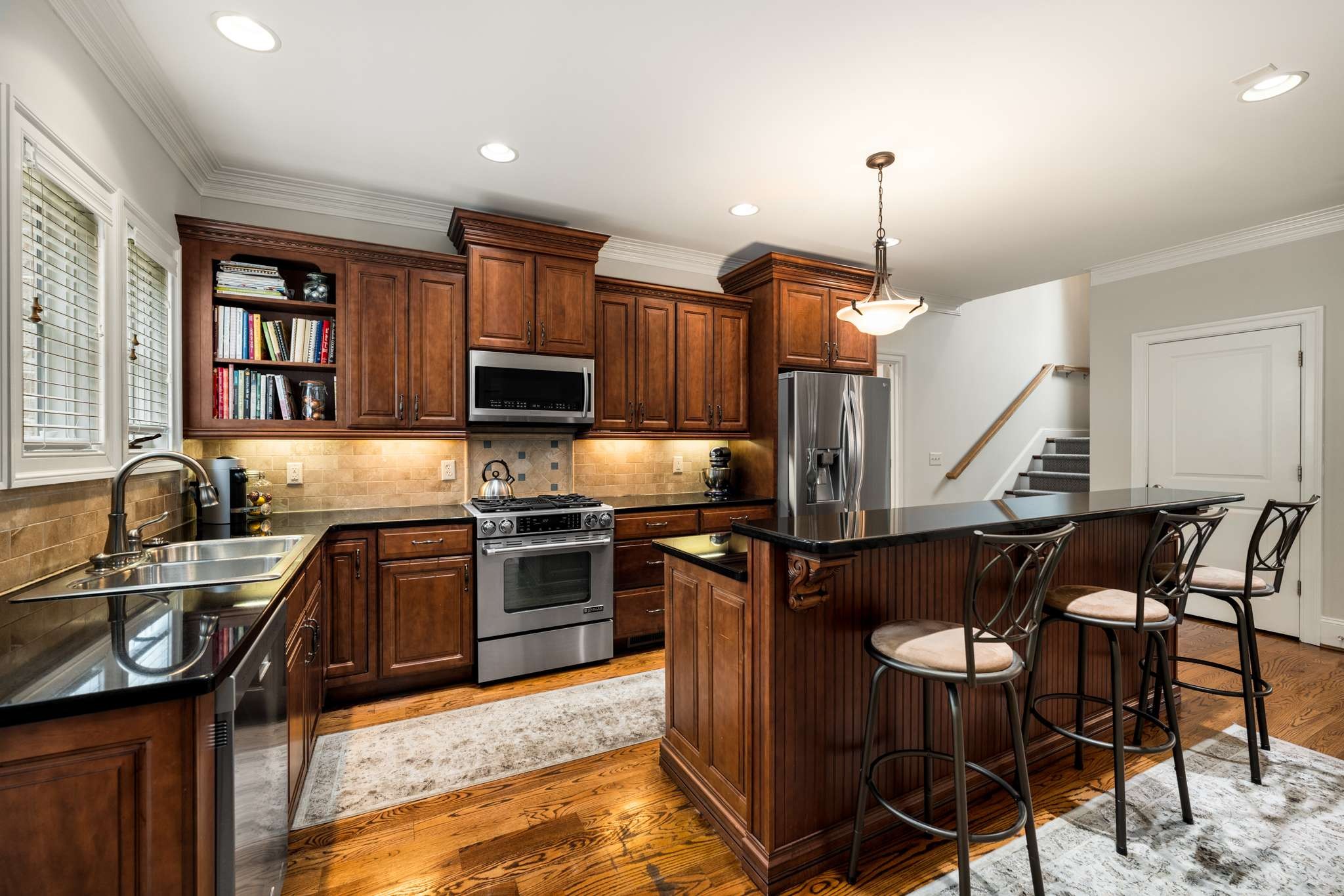 202B Woodmont Cir