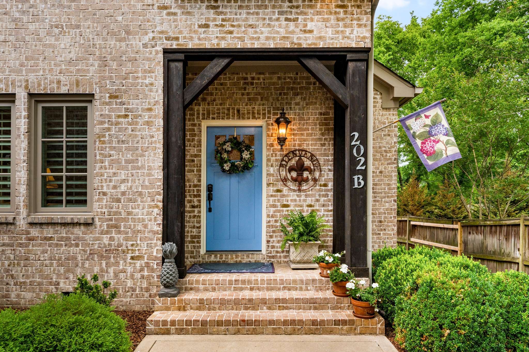 202B Woodmont Cir