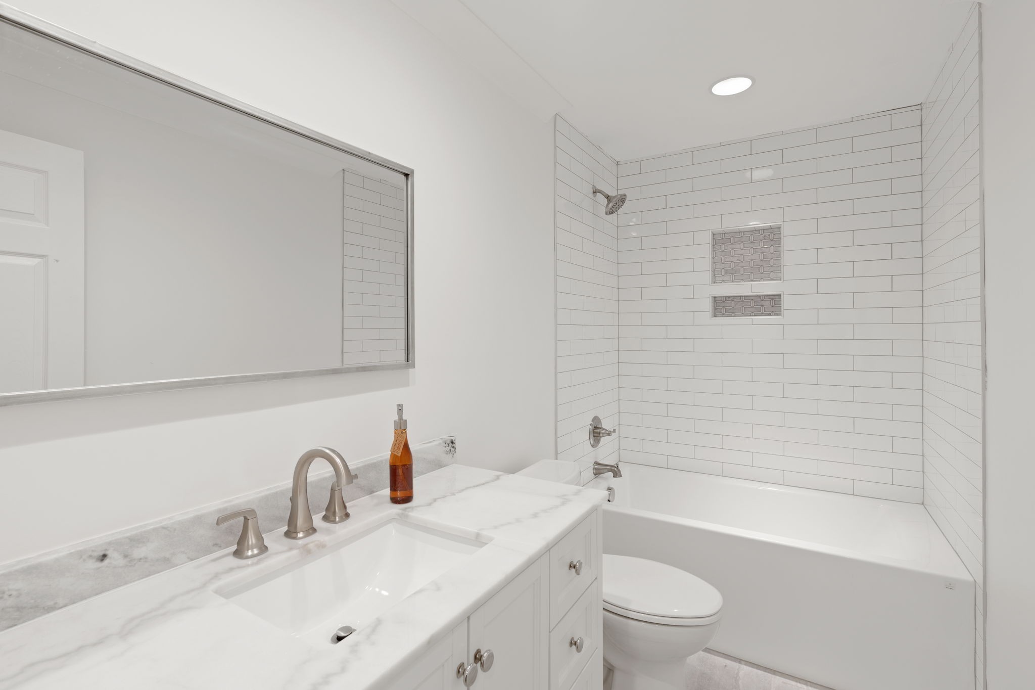 2116 Hobbs Rd Unit: N6