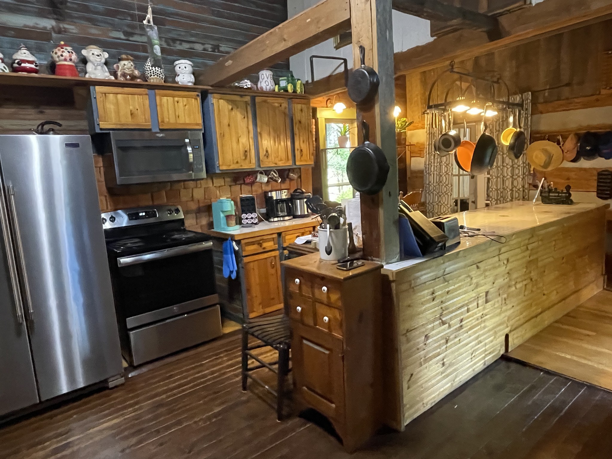 2810 James Winters Rd