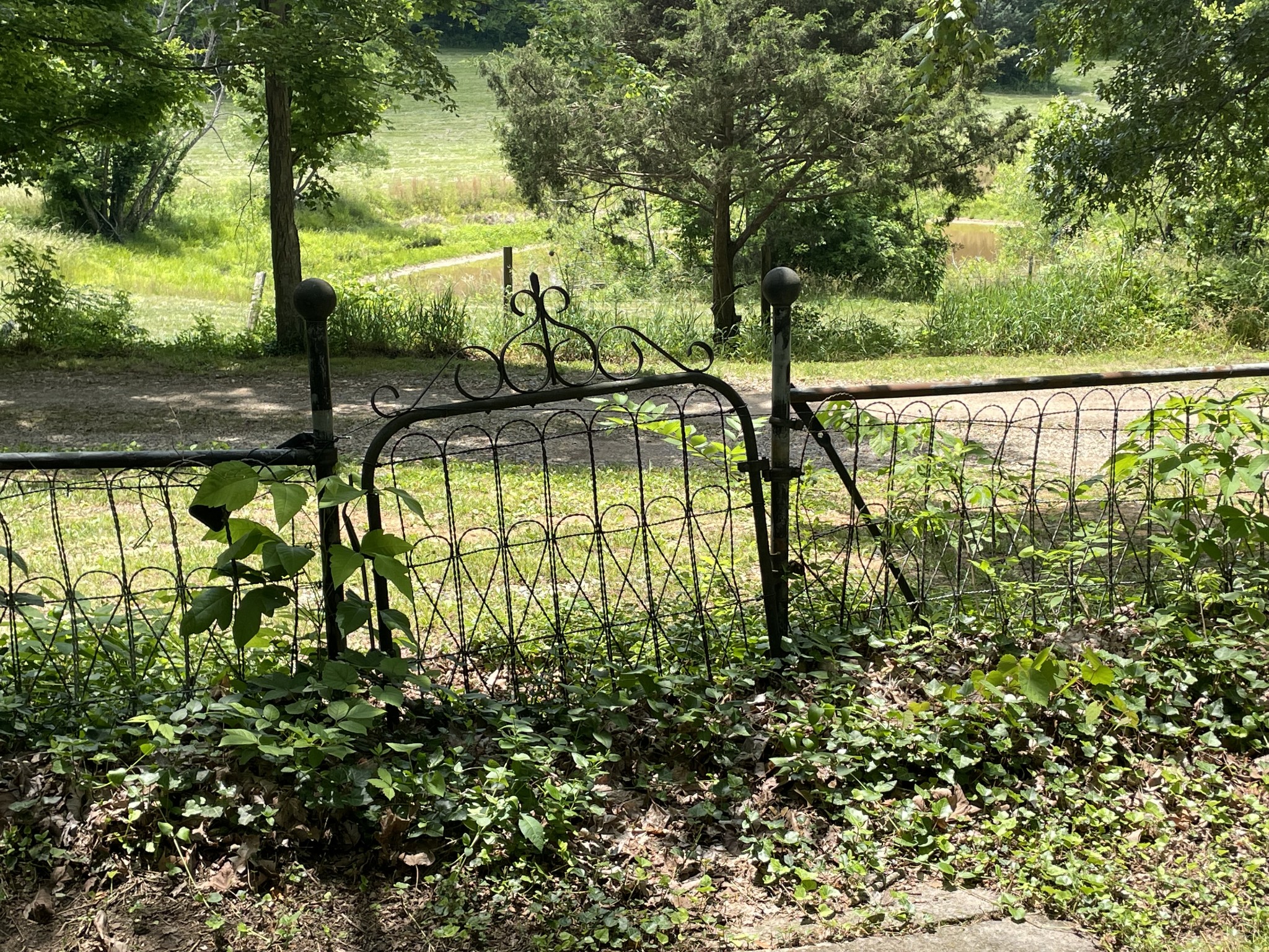 2810 James Winters Rd