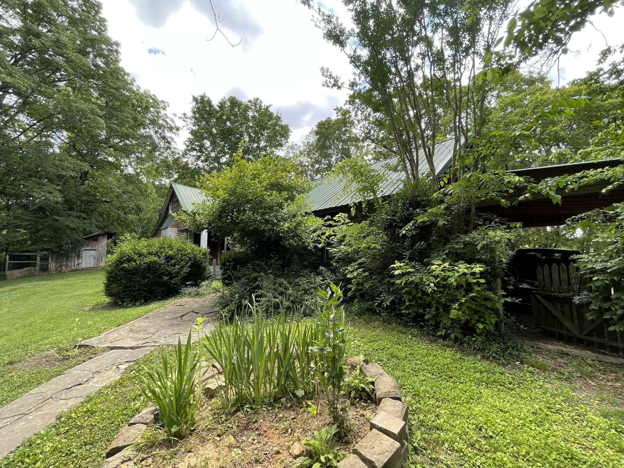 2810 James Winters Rd