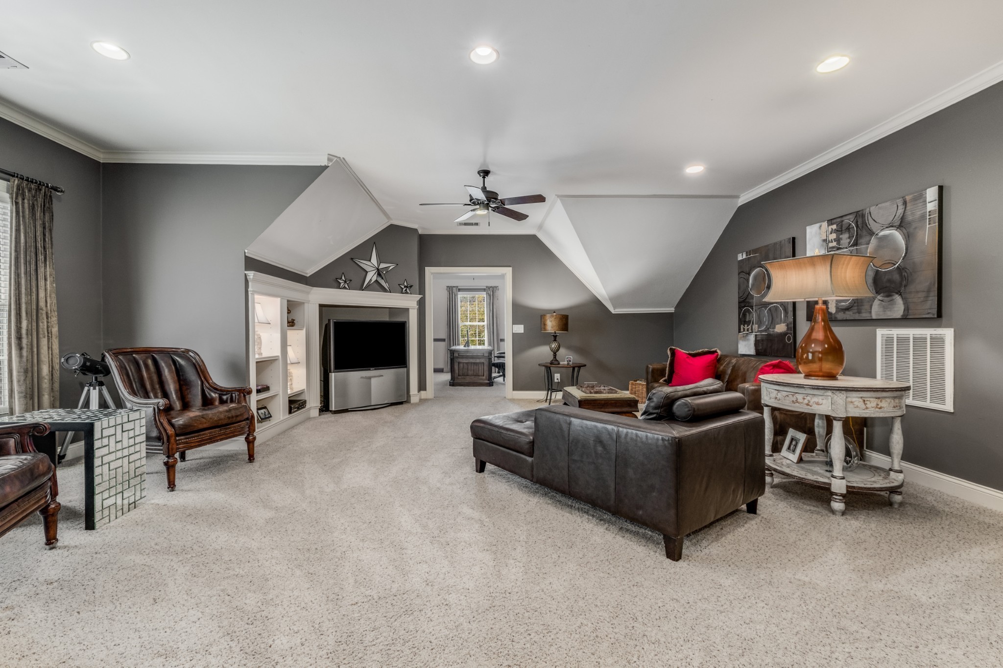 9560 Hampton Reserve Dr