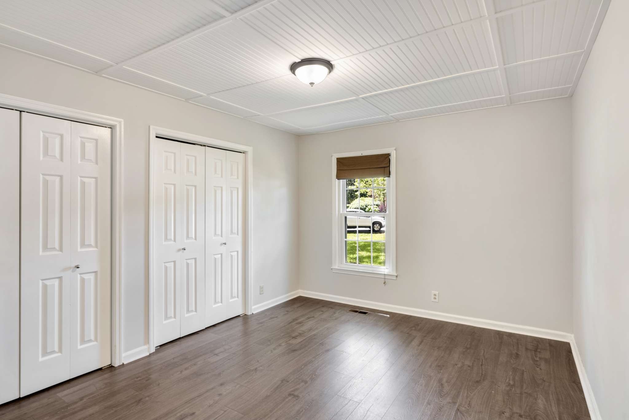 136 Riverwood Dr