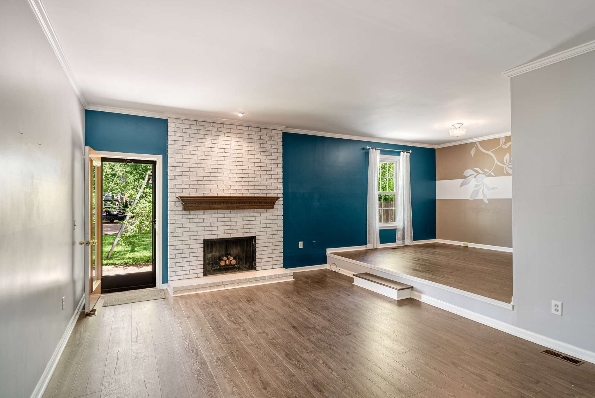 136 Riverwood Dr