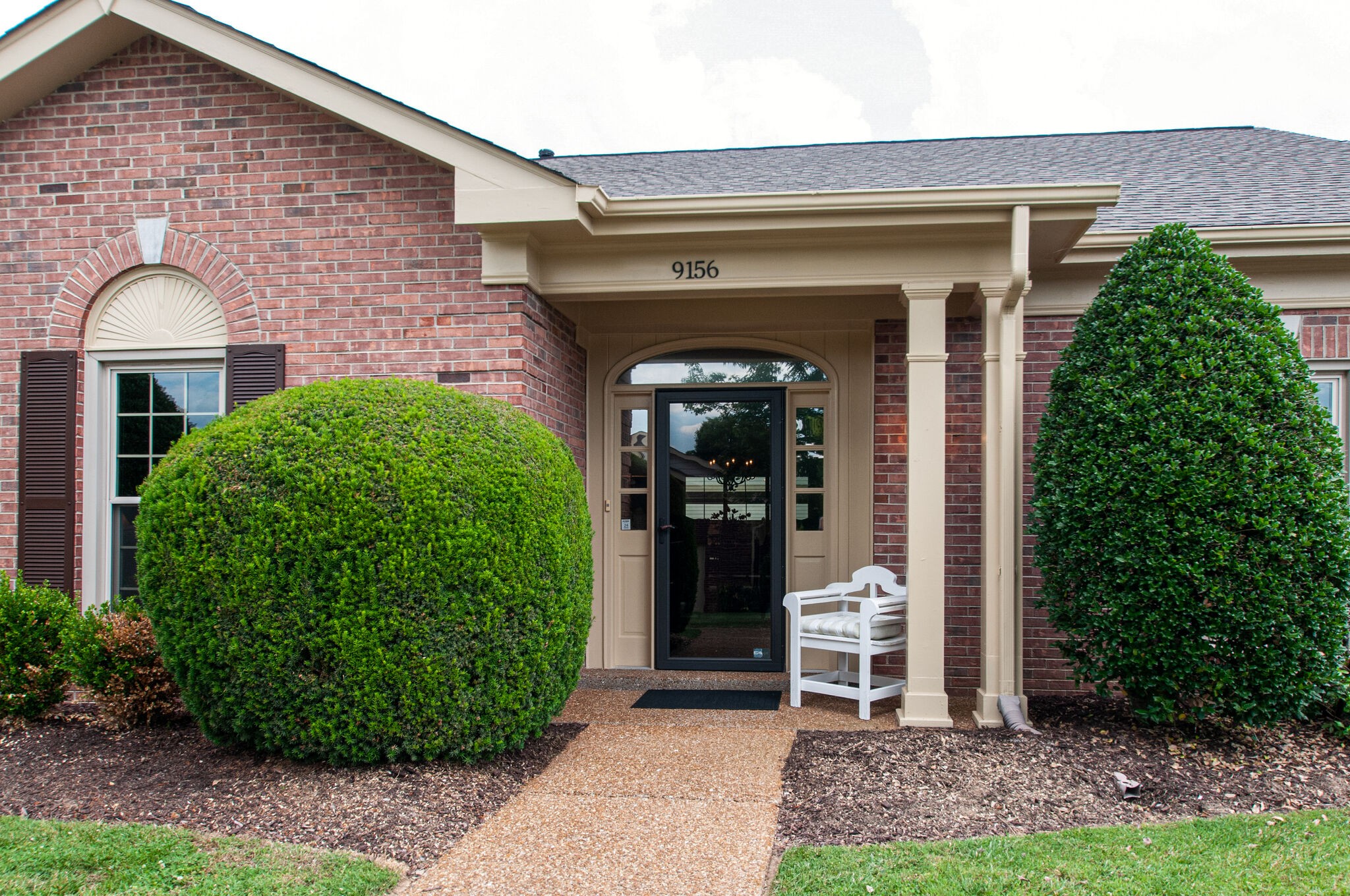 9156 Sawyer Brown Rd