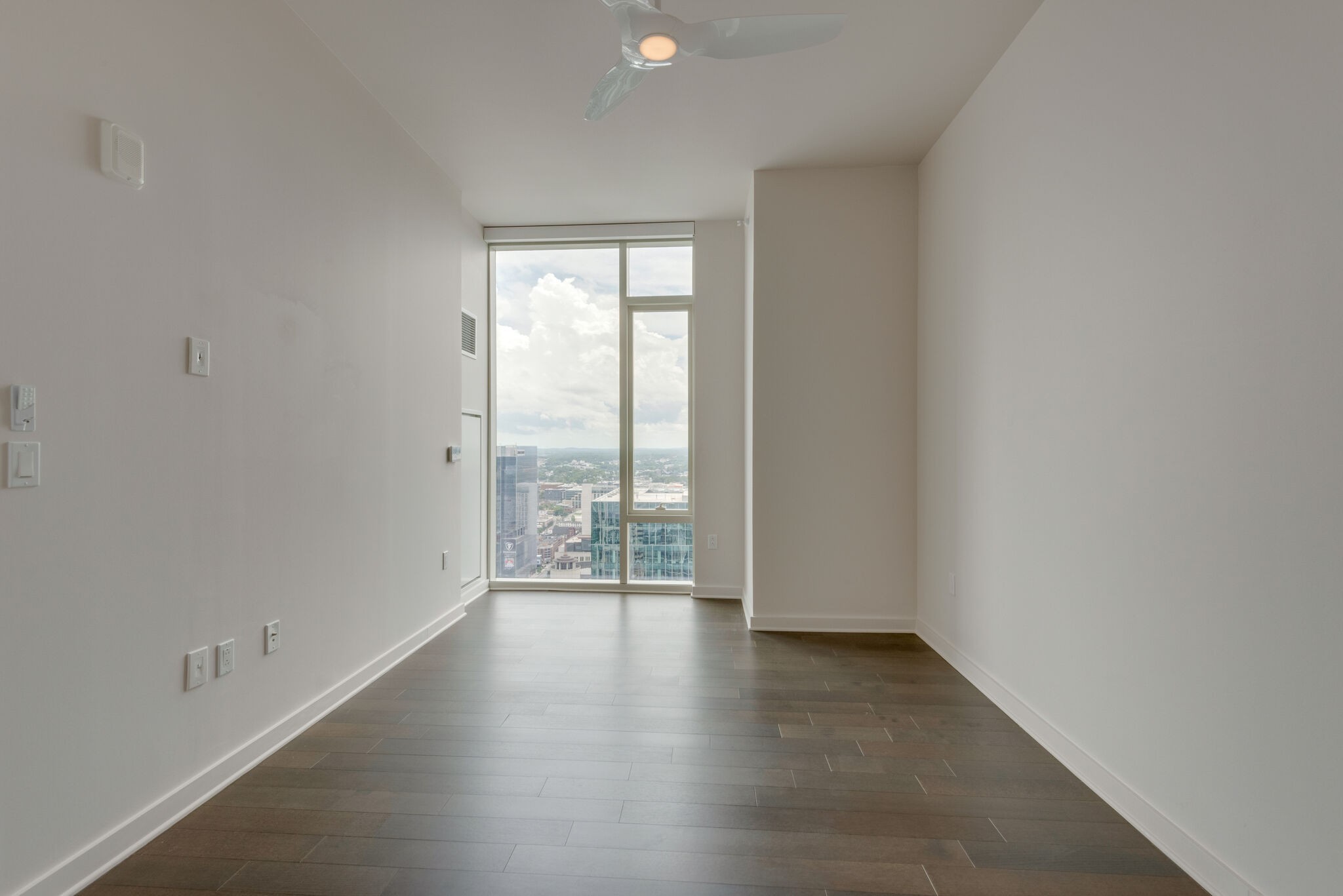 515 Church St Unit: 3208
