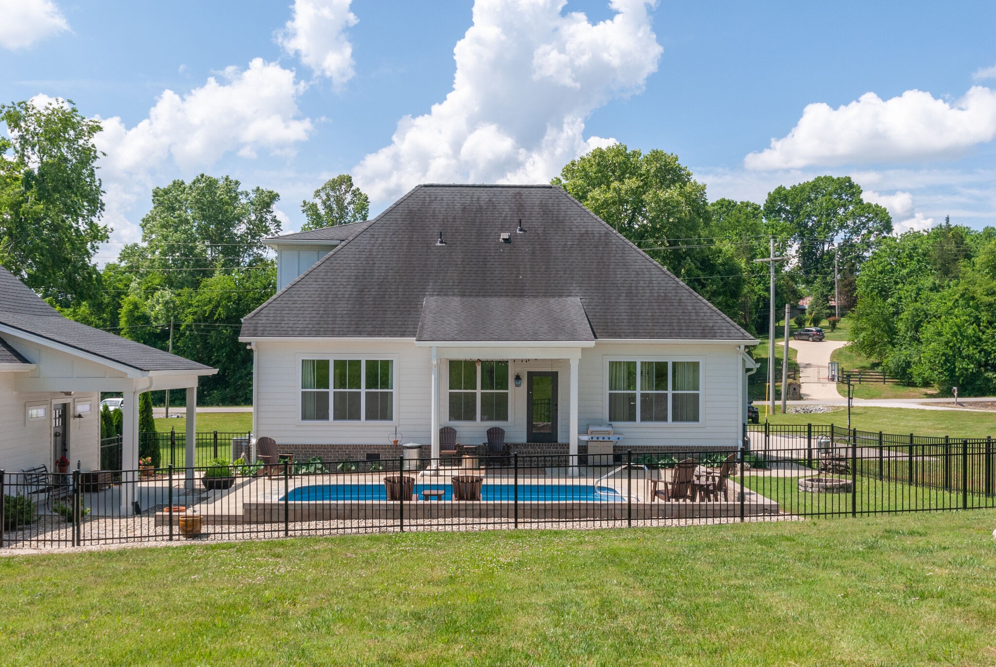 2417 Darks Mill Rd