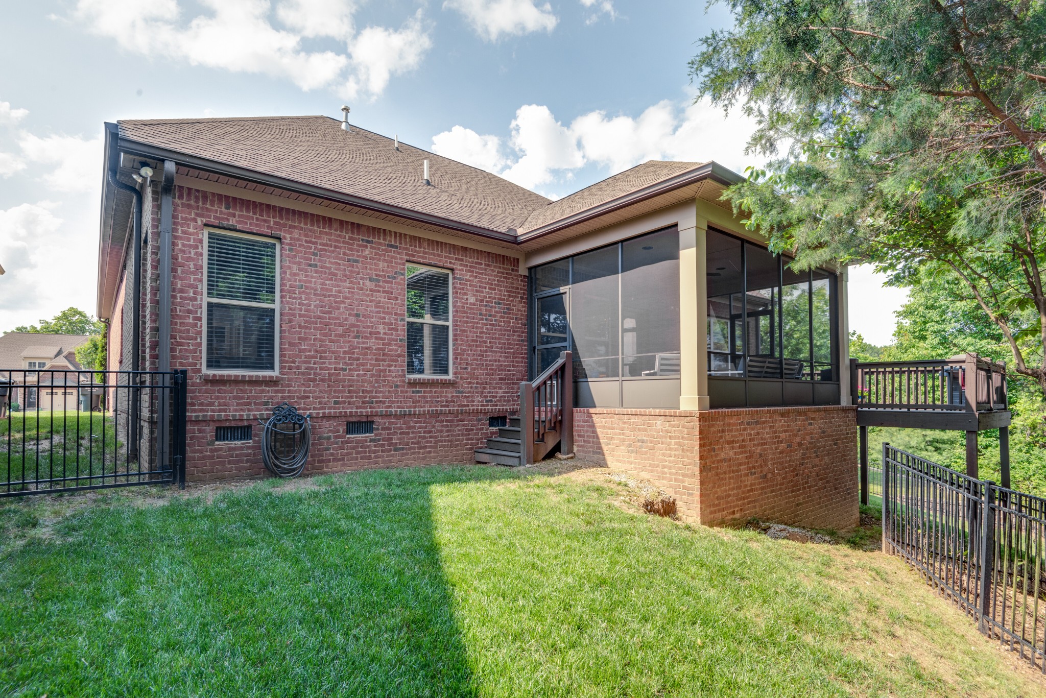 2828 Brentwood Knoll Ct