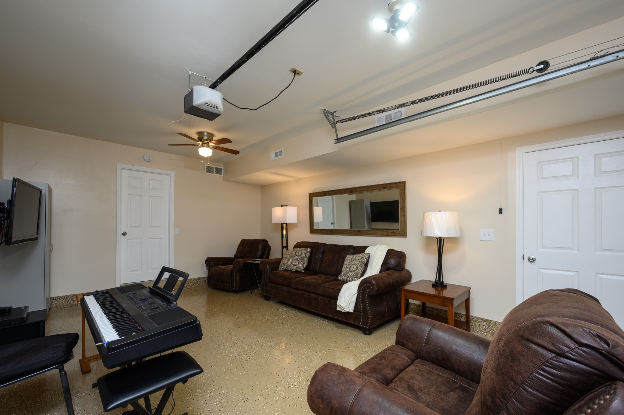 107 Pepper Ridge Cir