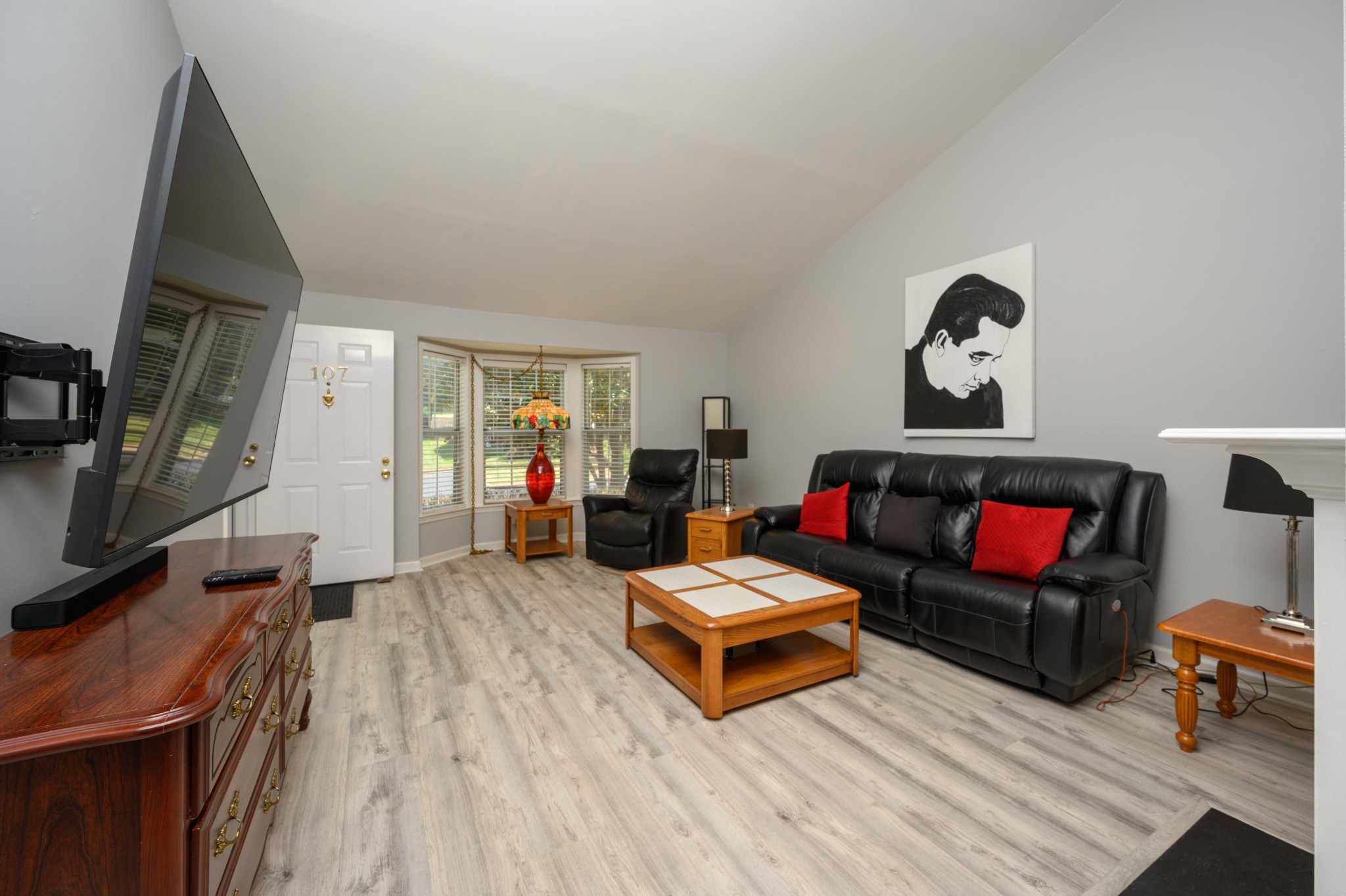 107 Pepper Ridge Cir