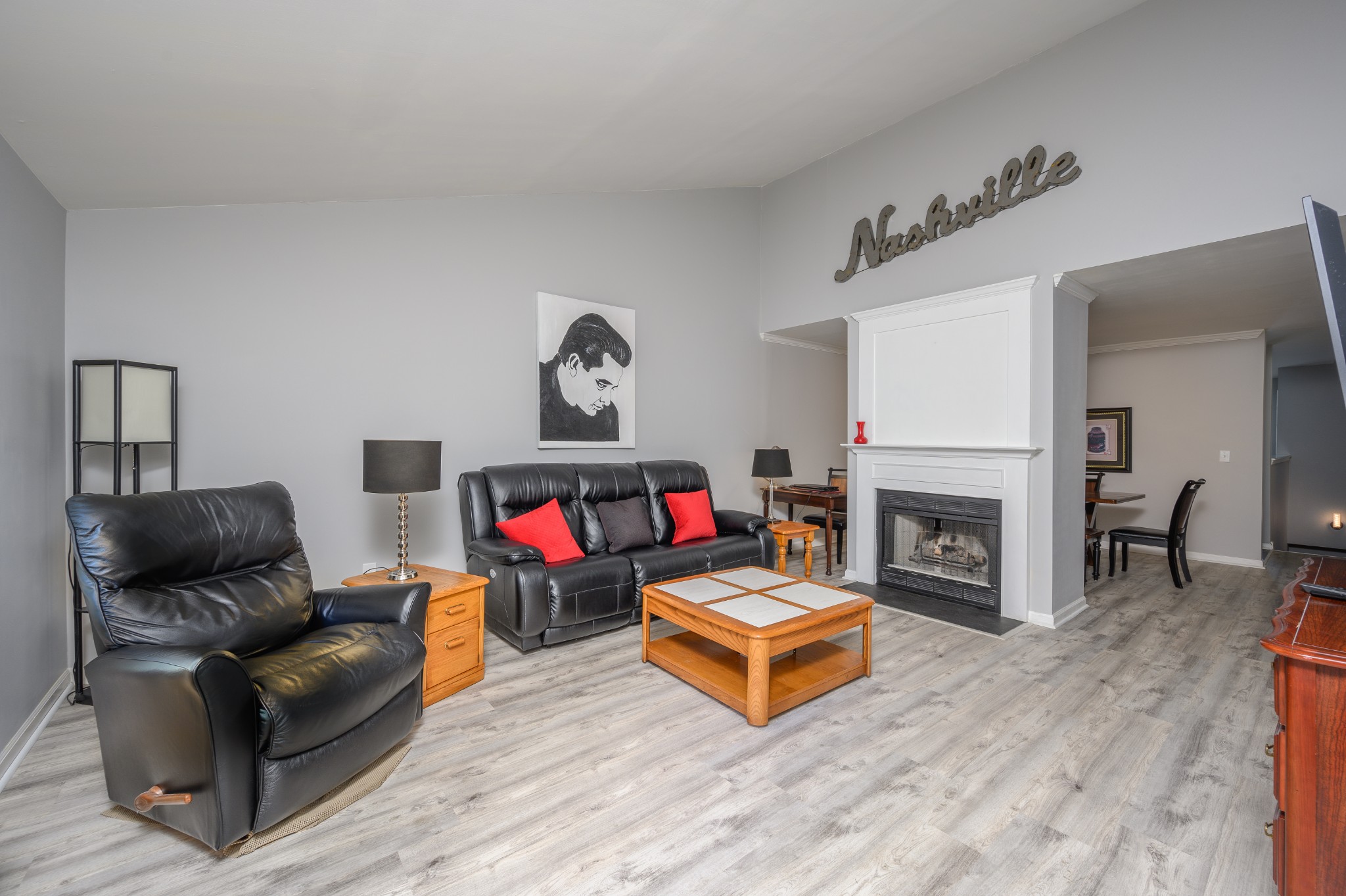 107 Pepper Ridge Cir