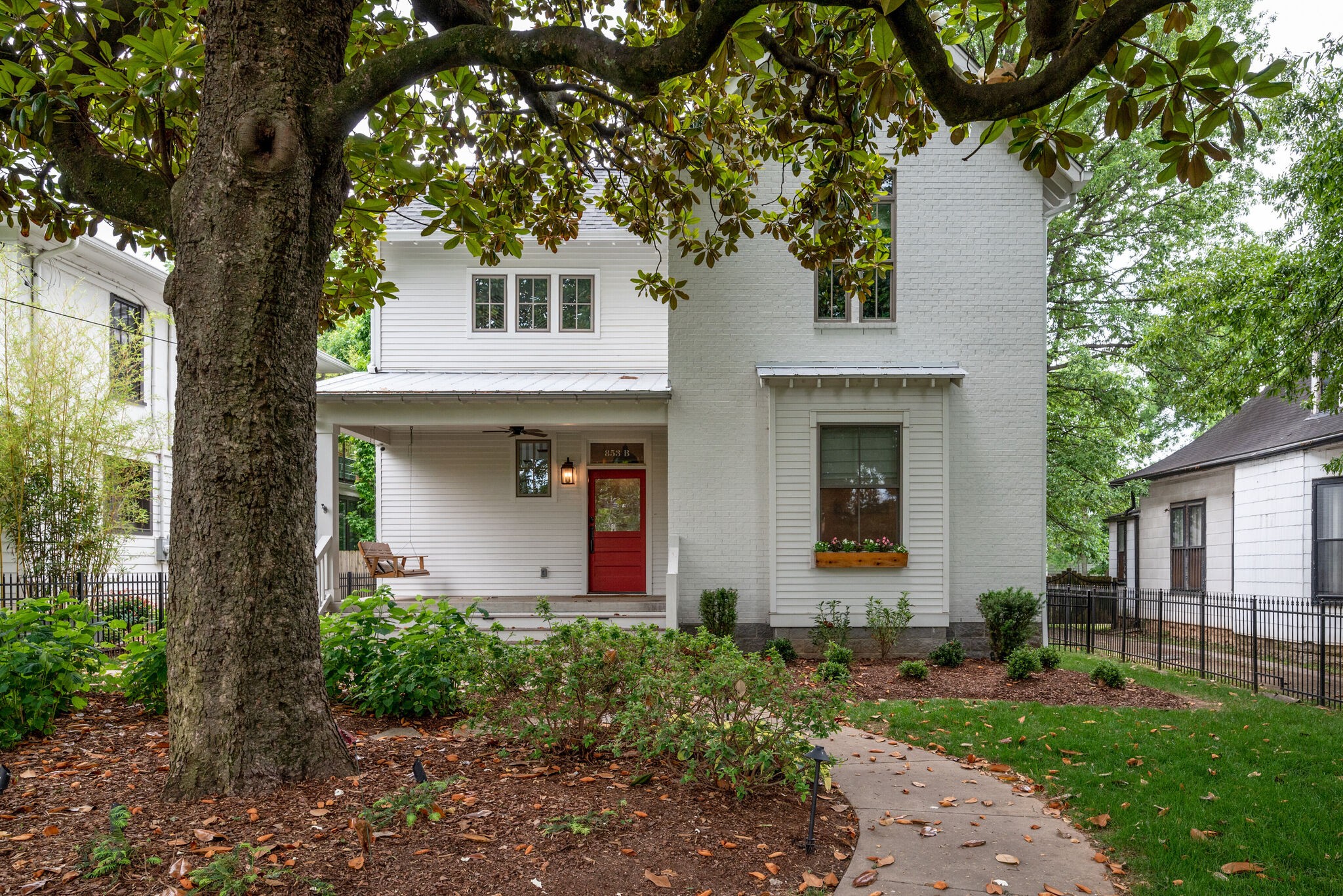 853B Bradford Ave