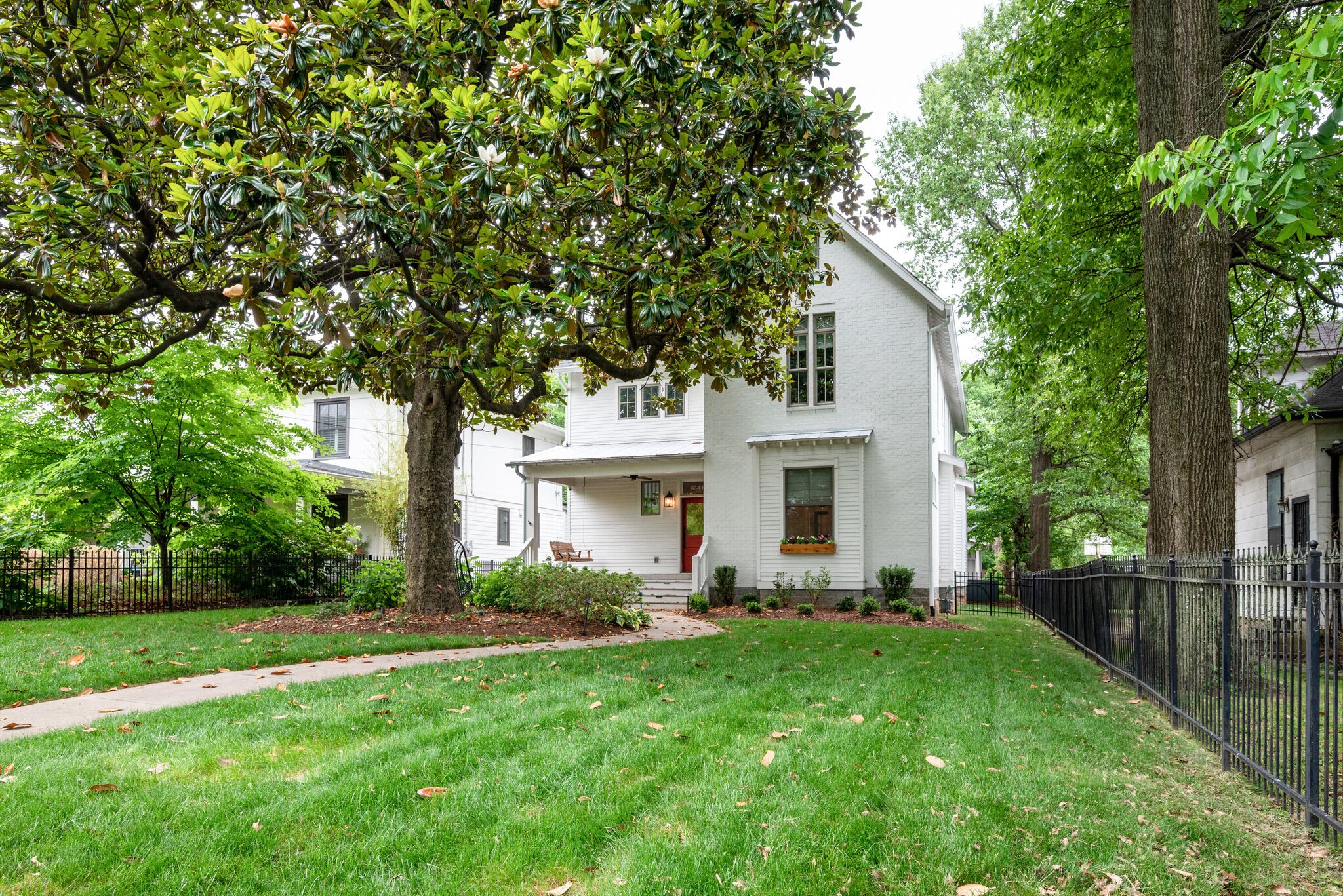 853B Bradford Ave