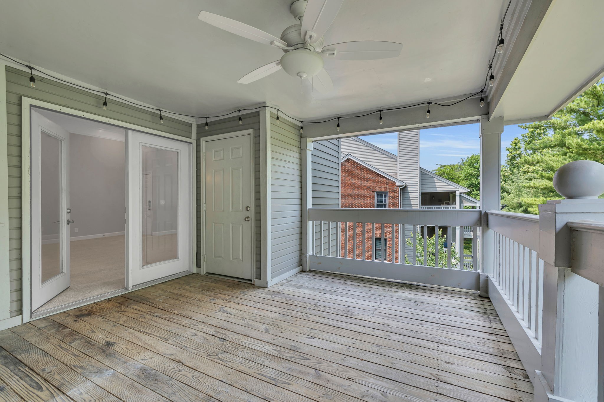 303 Ashlawn Ct