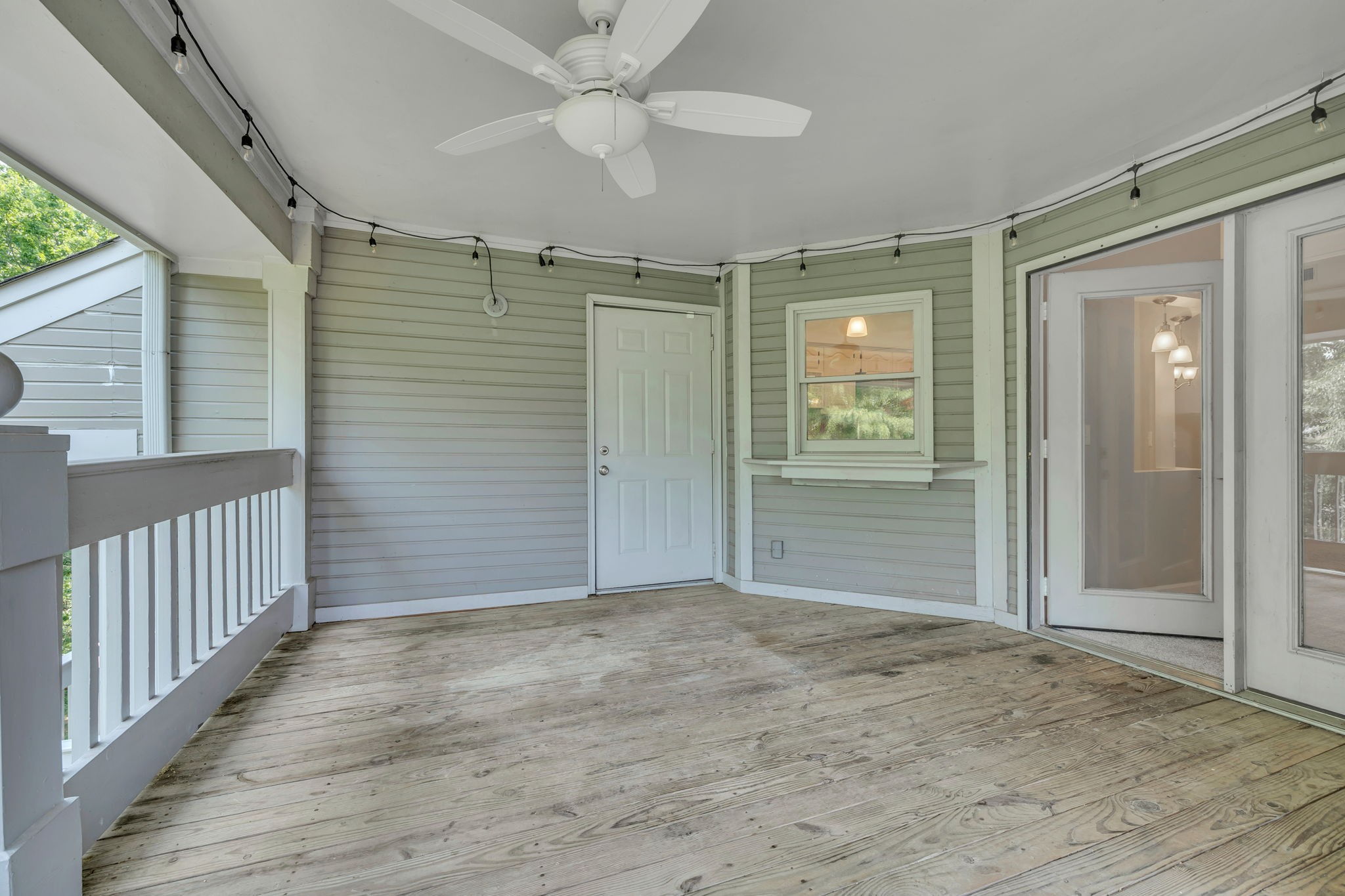 303 Ashlawn Ct