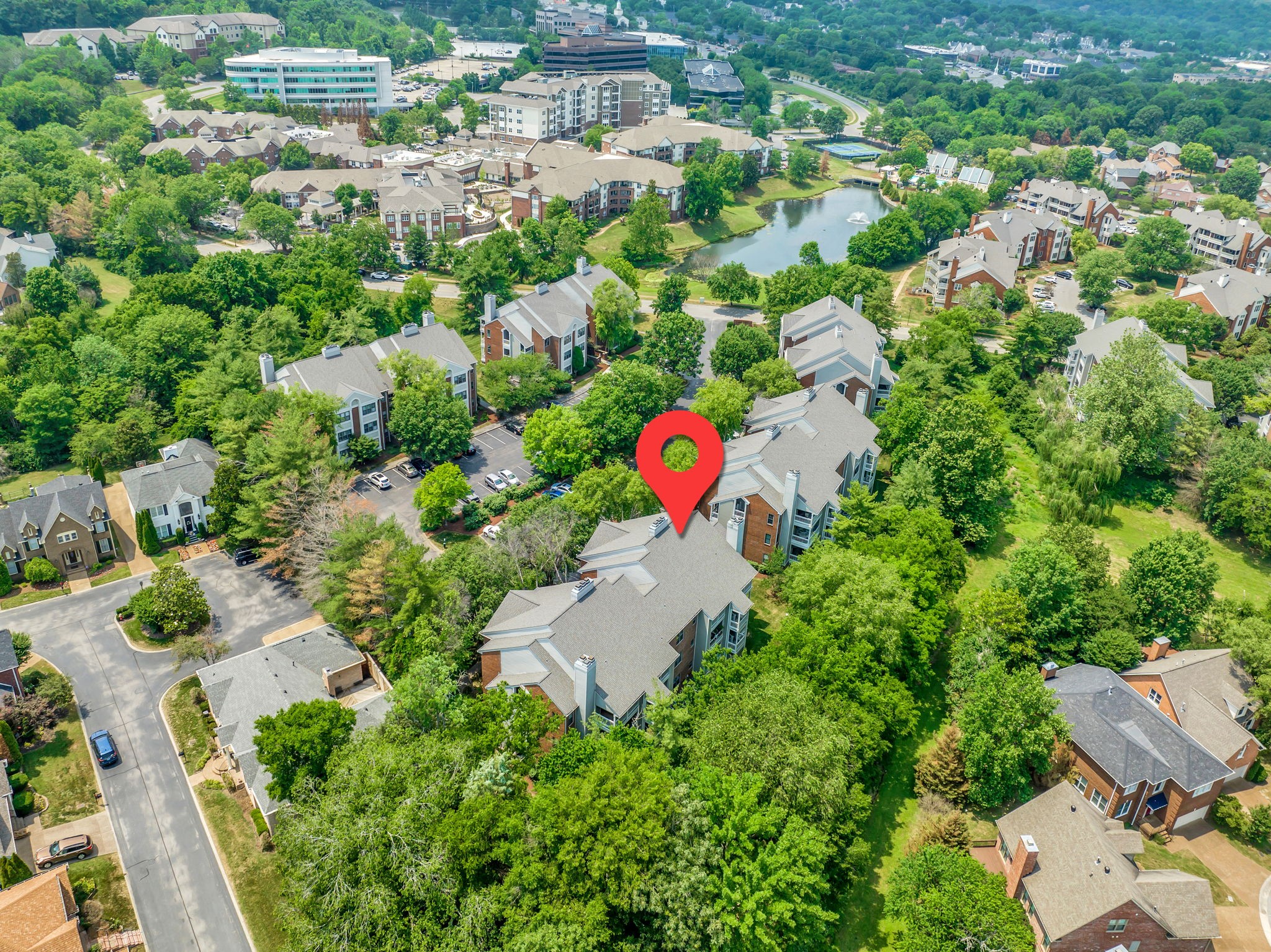 303 Ashlawn Ct