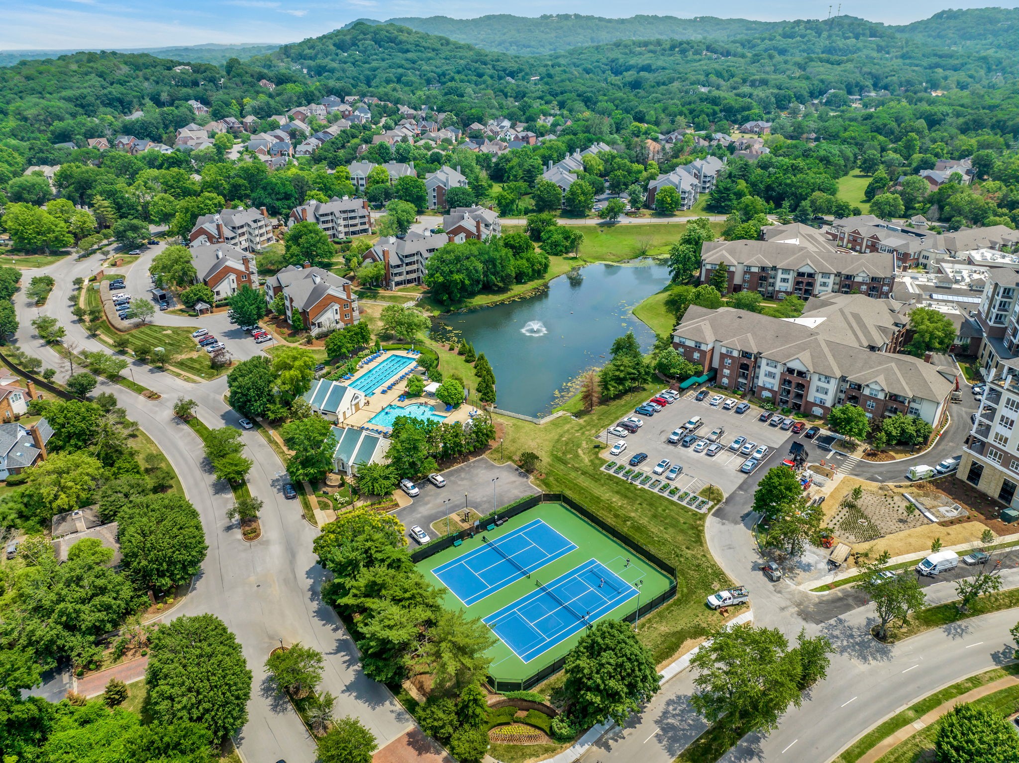 303 Ashlawn Ct