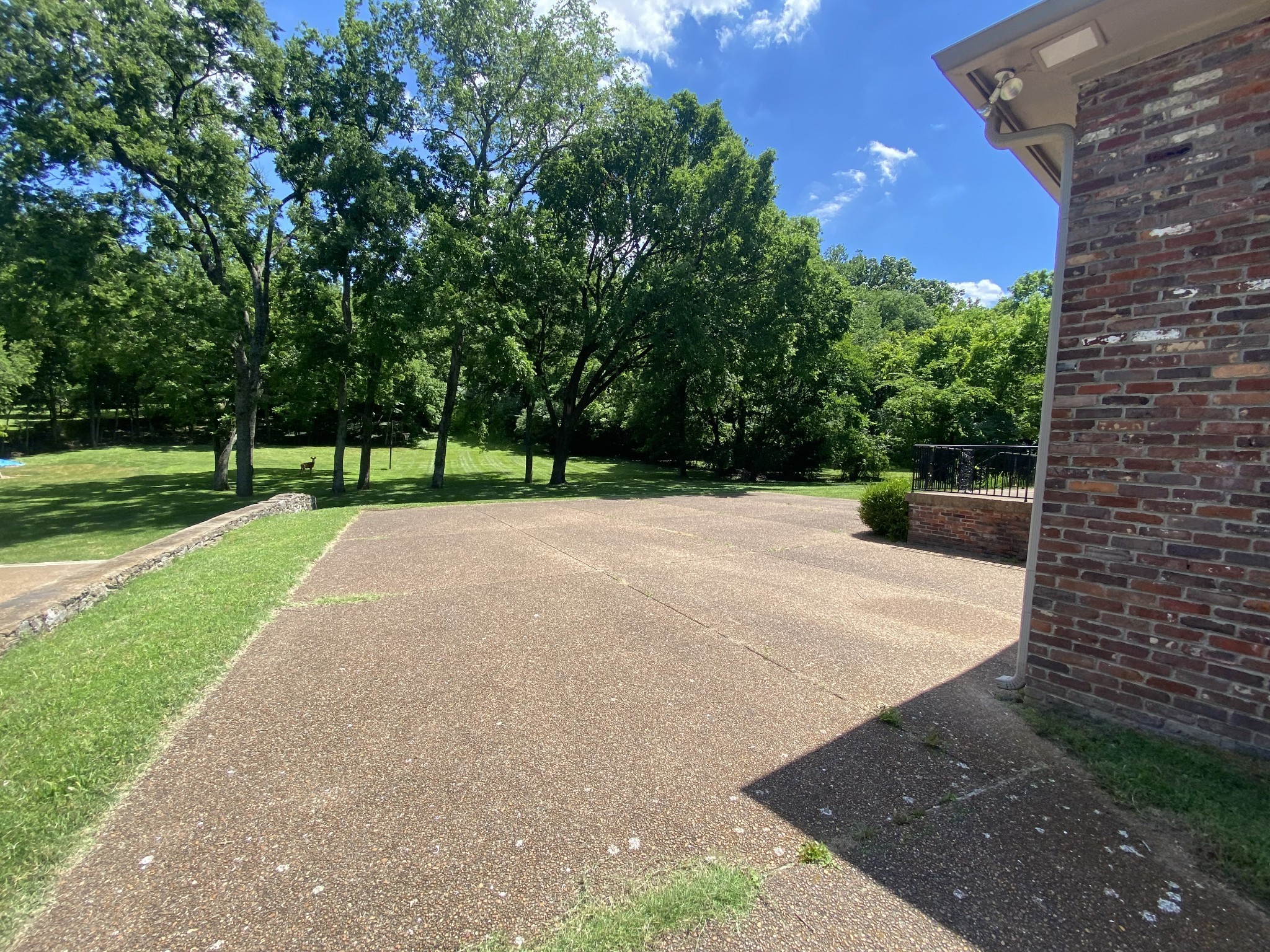 1311 Tyne Blvd