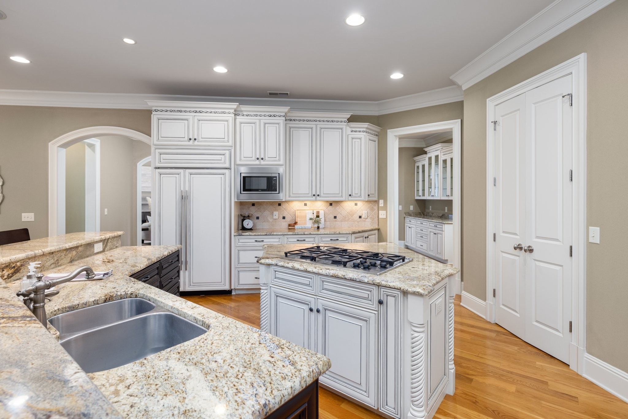 9 Crooked Stick Ln