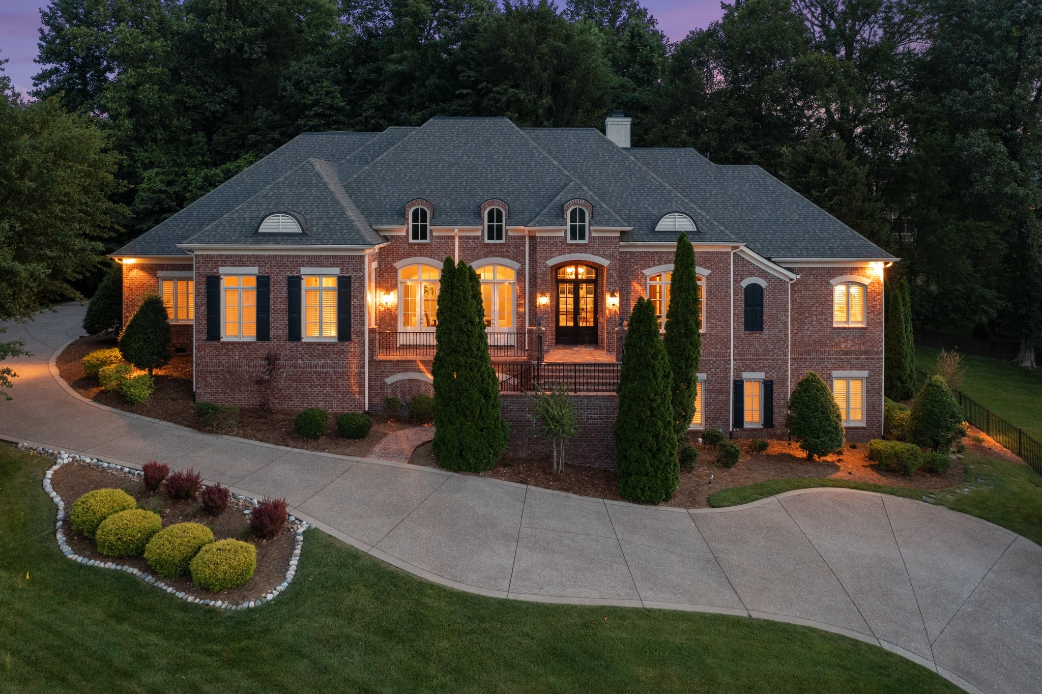 9 Crooked Stick Ln