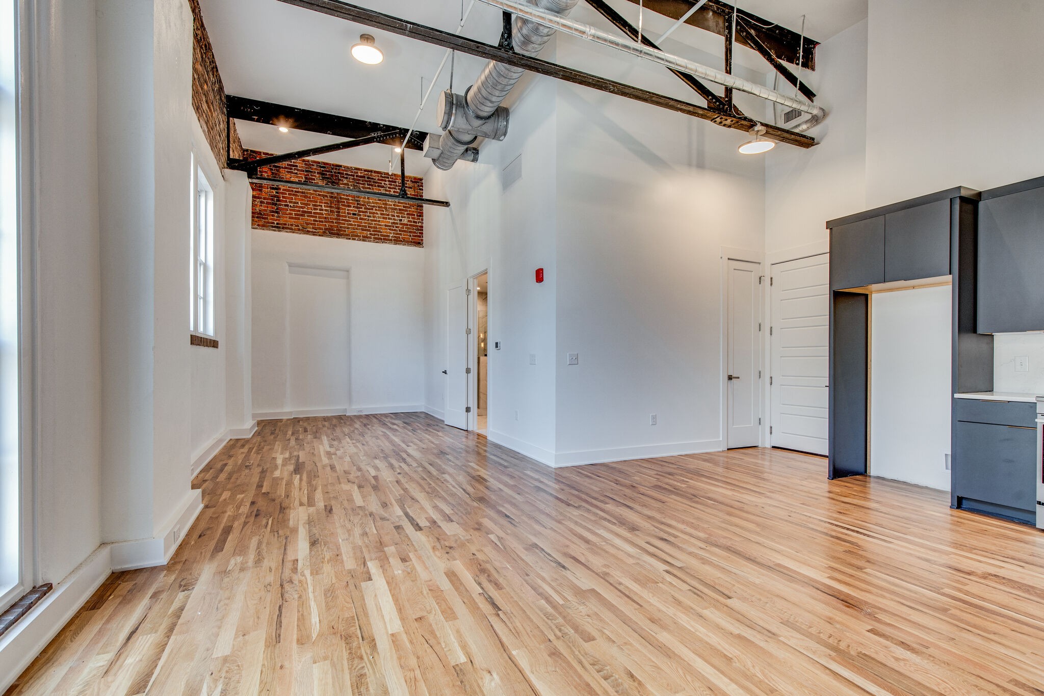 601 Madison St Unit: 209