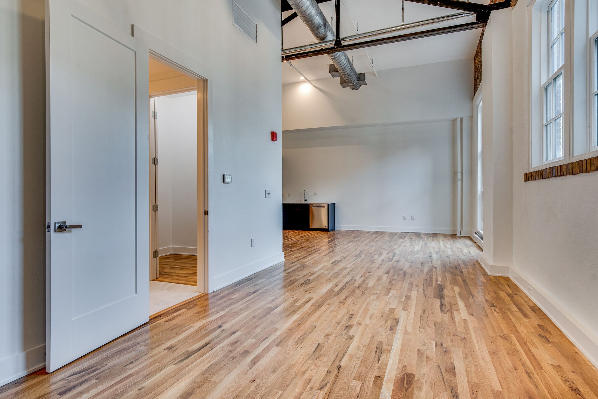 601 Madison St Unit: 209