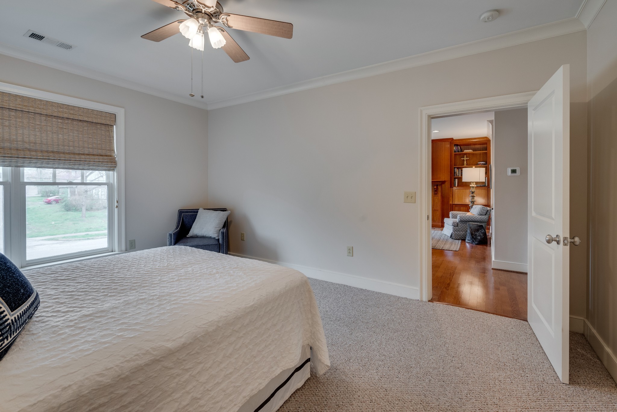 3127 Long Blvd Unit: 201
