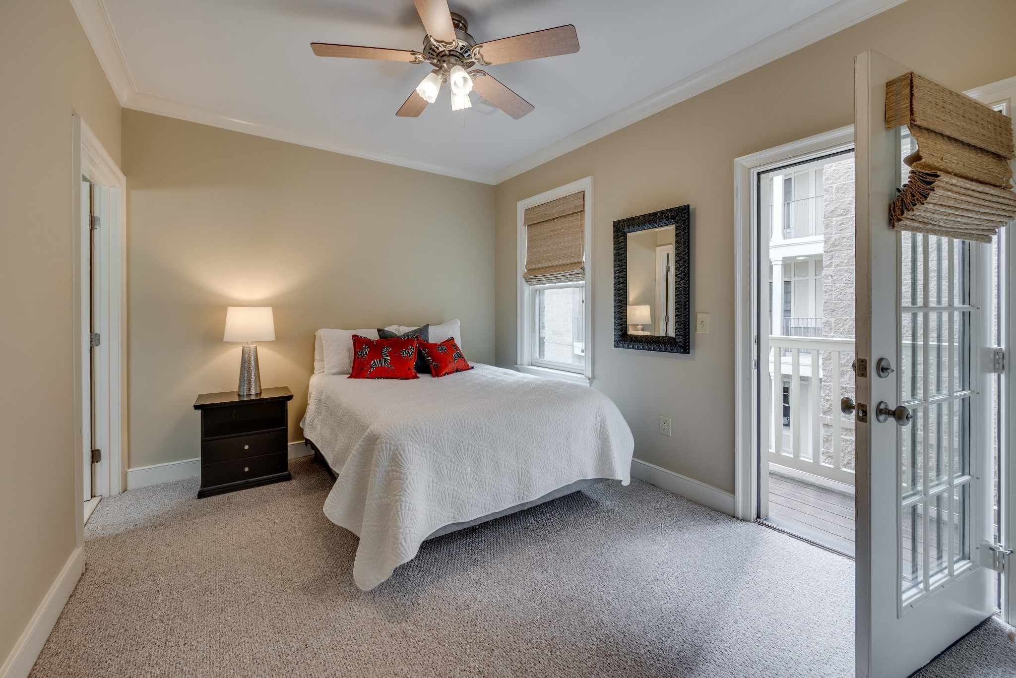 3127 Long Blvd Unit: 201