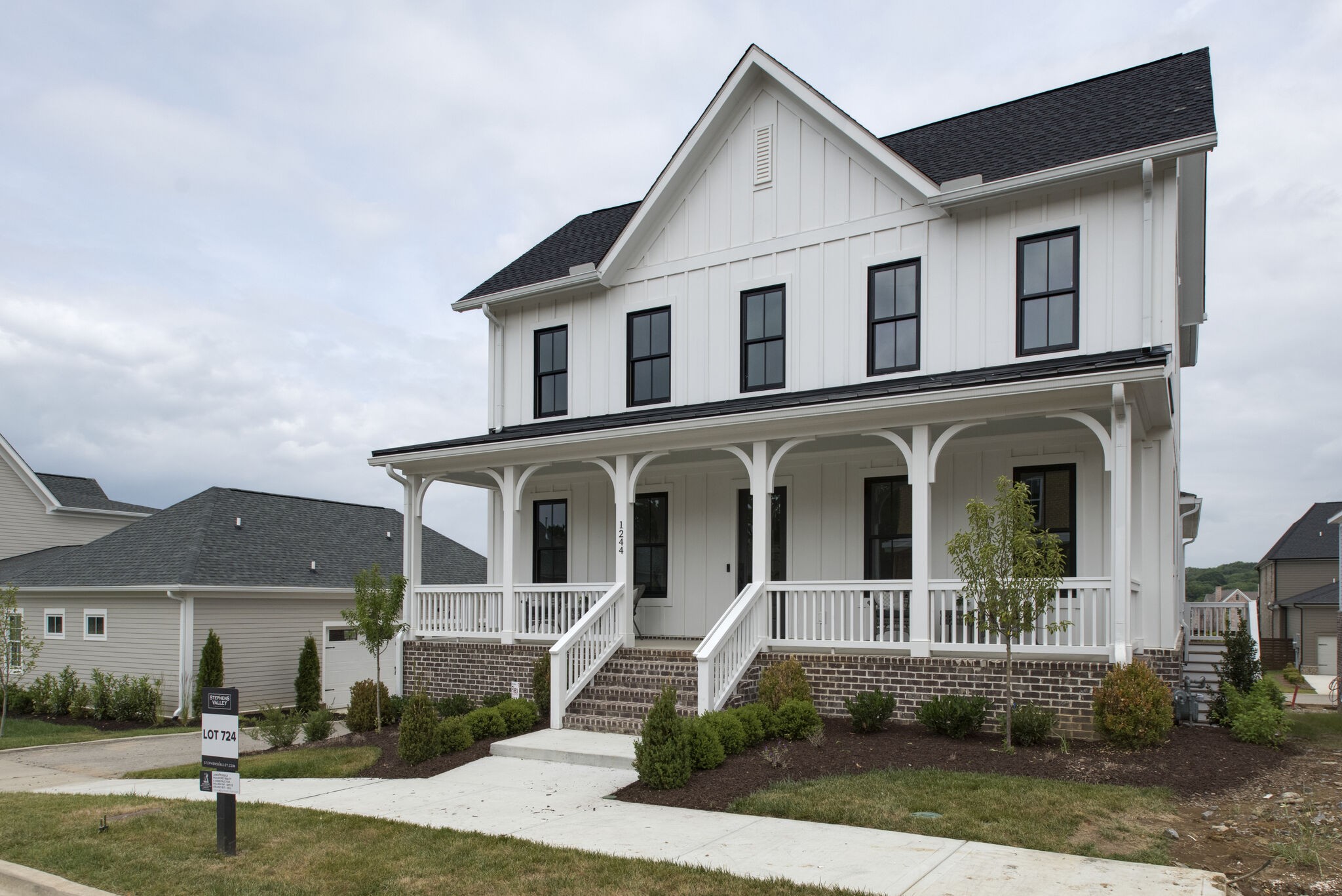 1244 Luckett Rd
