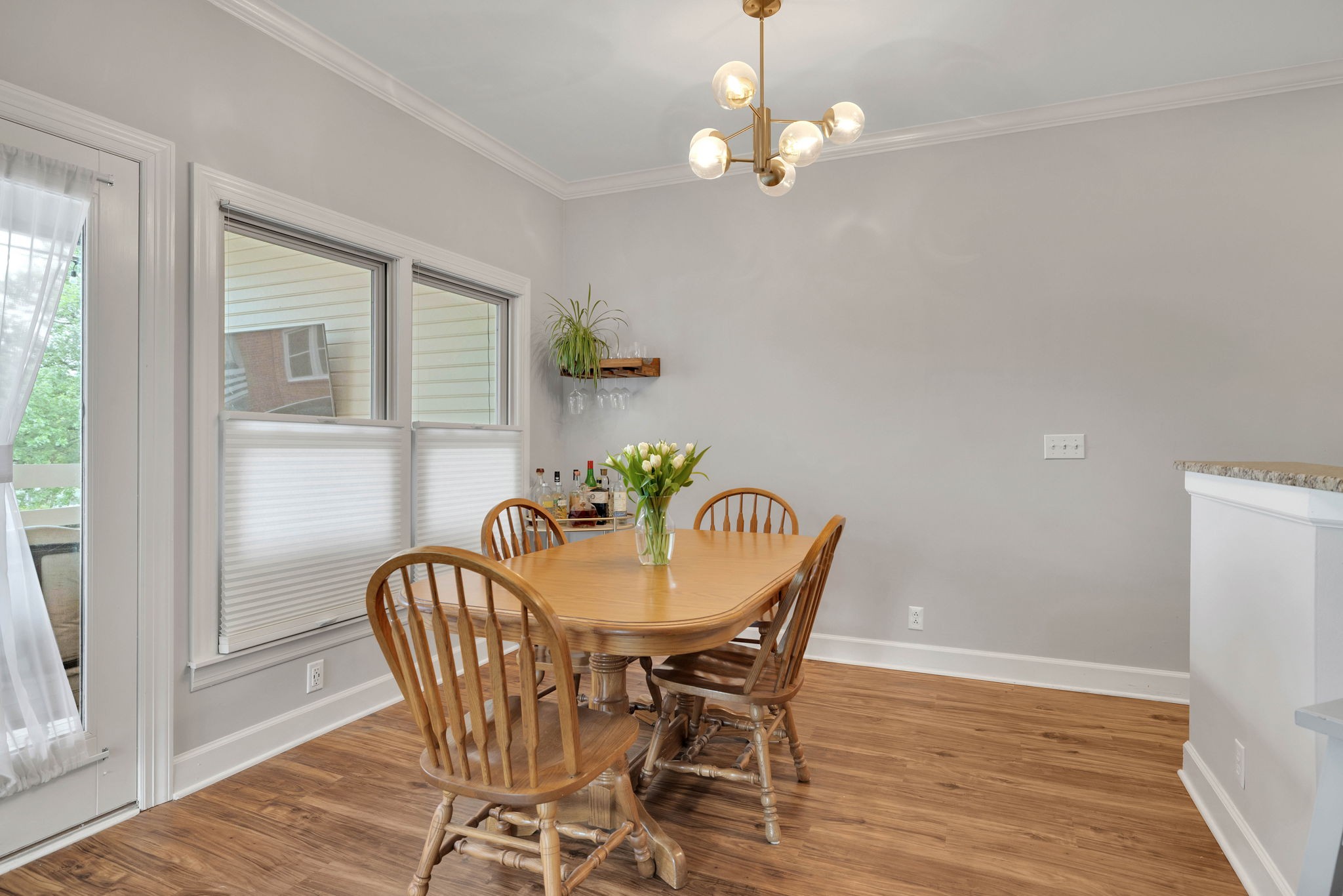 235 Boxmere Pl