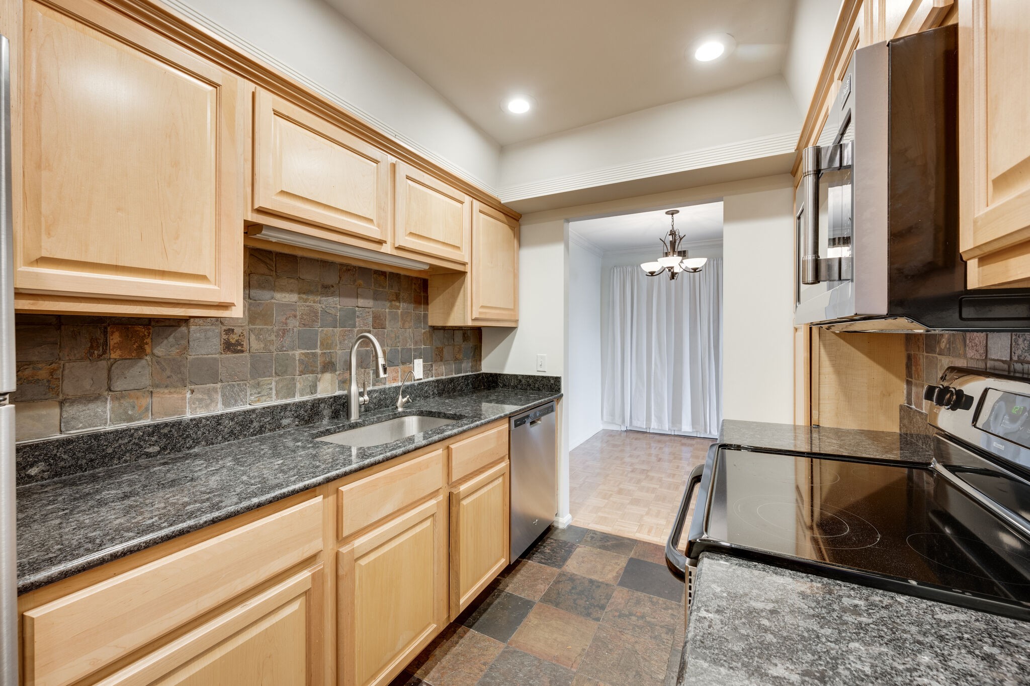 5025 Hillsboro Pike Unit: 14K