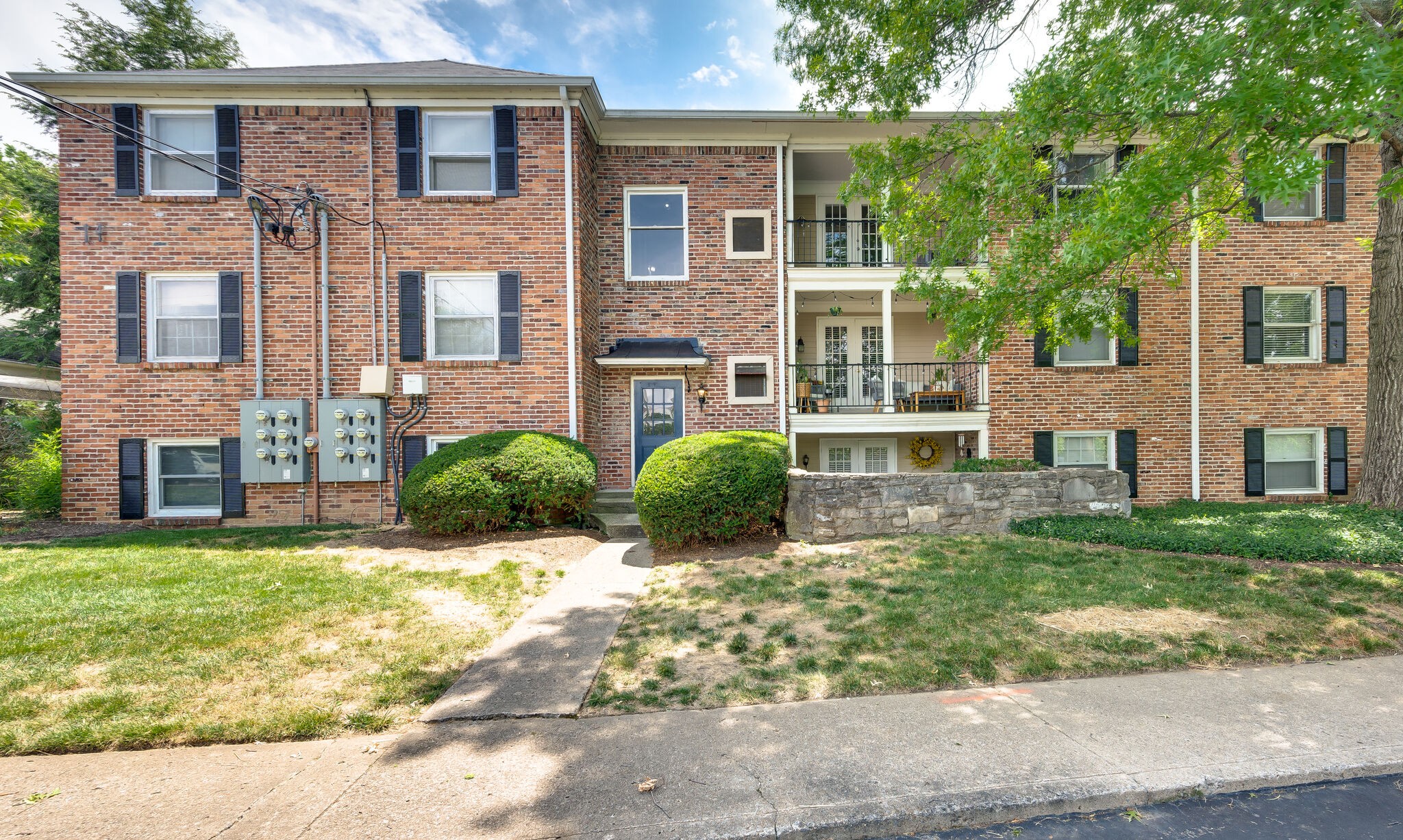 5025 Hillsboro Pike Unit: 14K