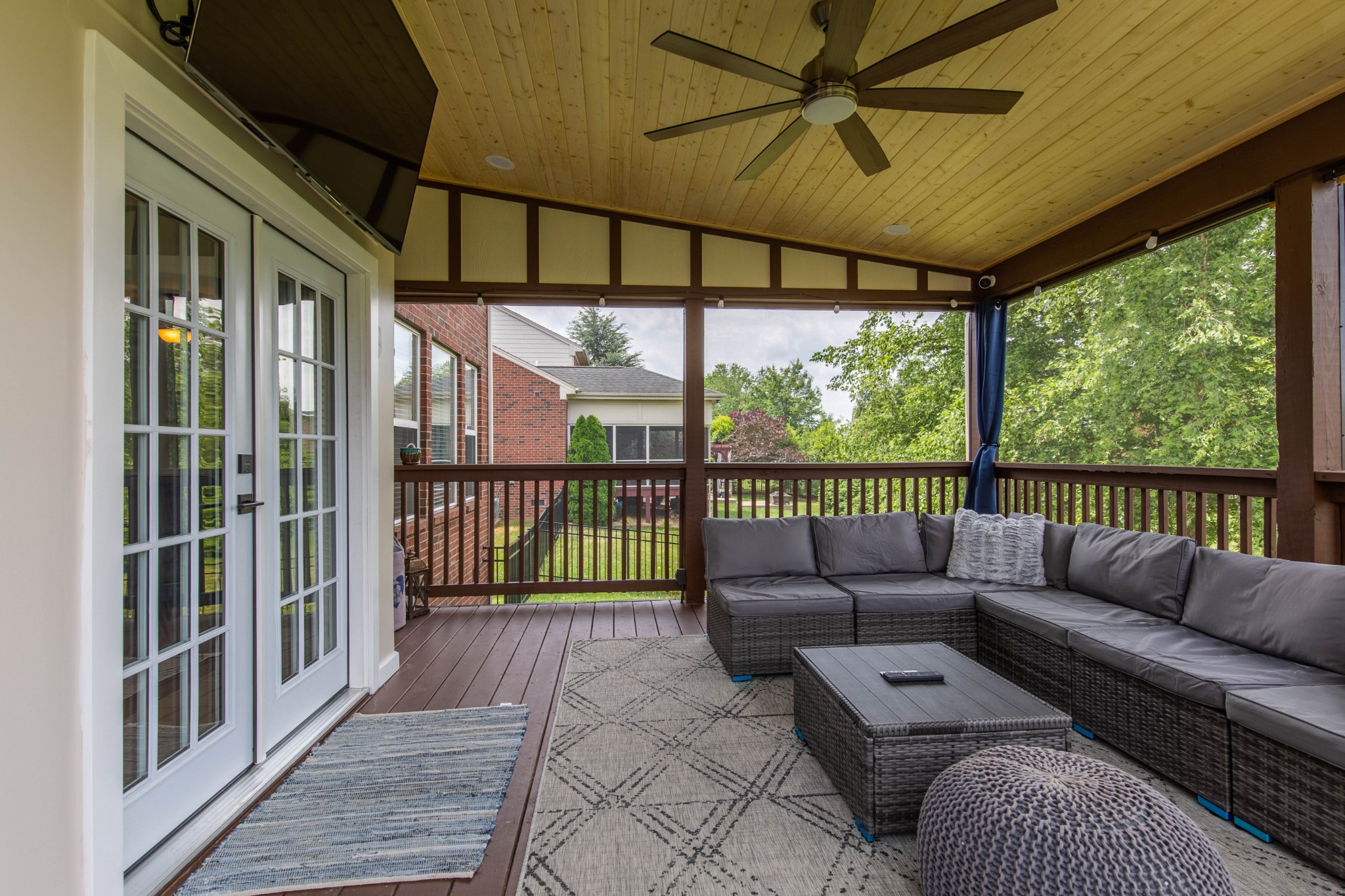 1018 Avery Trace Cir