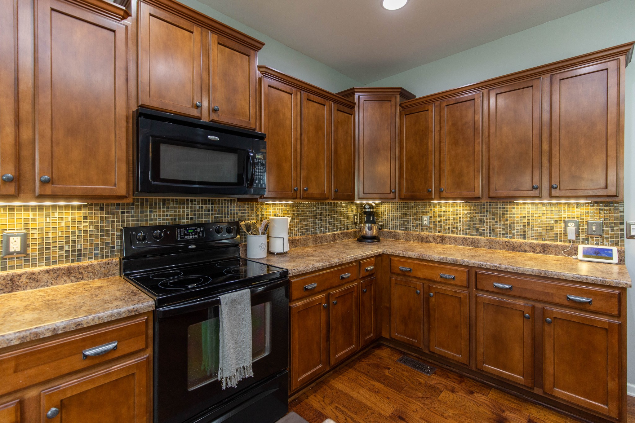 1018 Avery Trace Cir